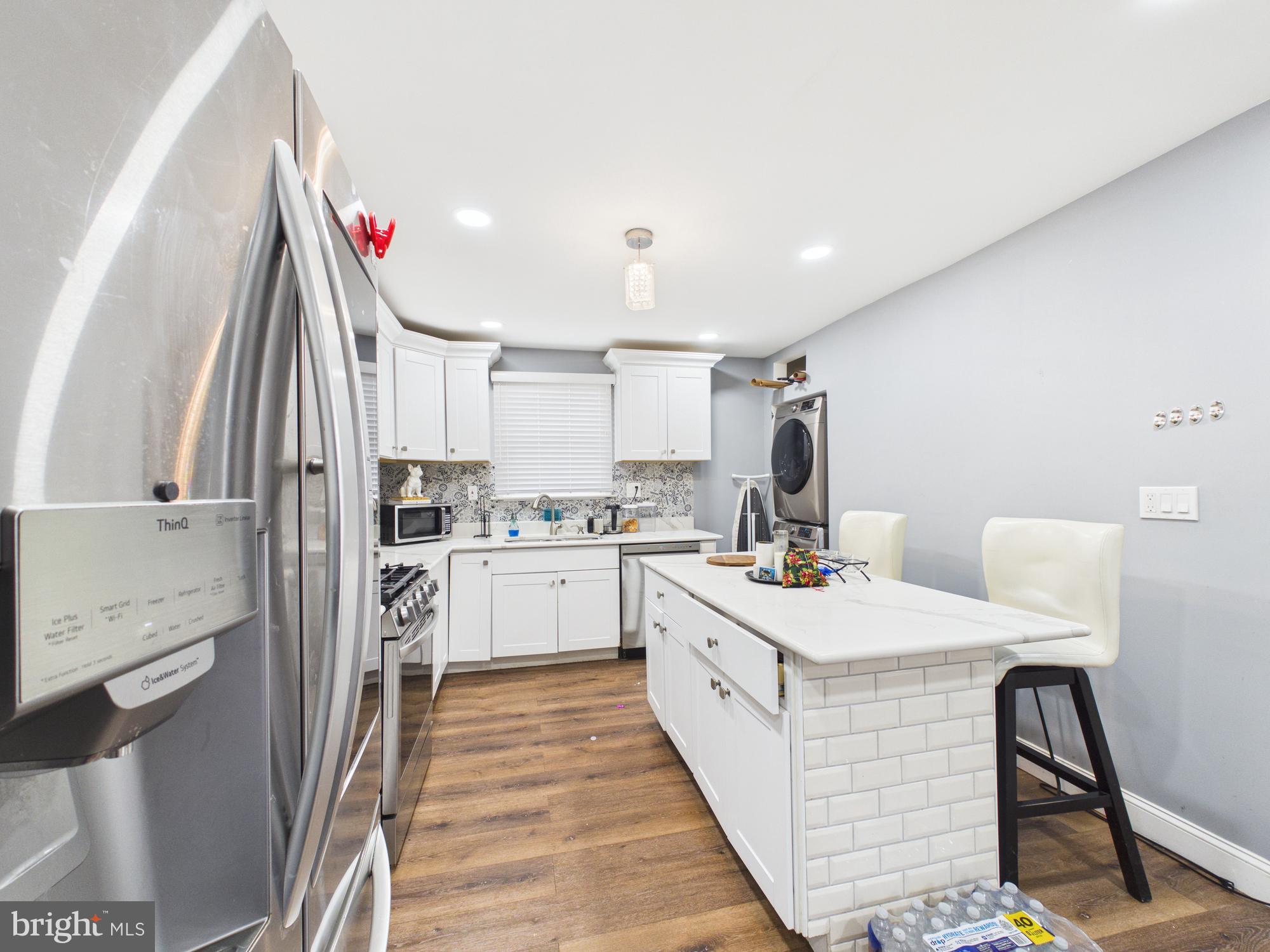 SWAN MEADOWS - Residential