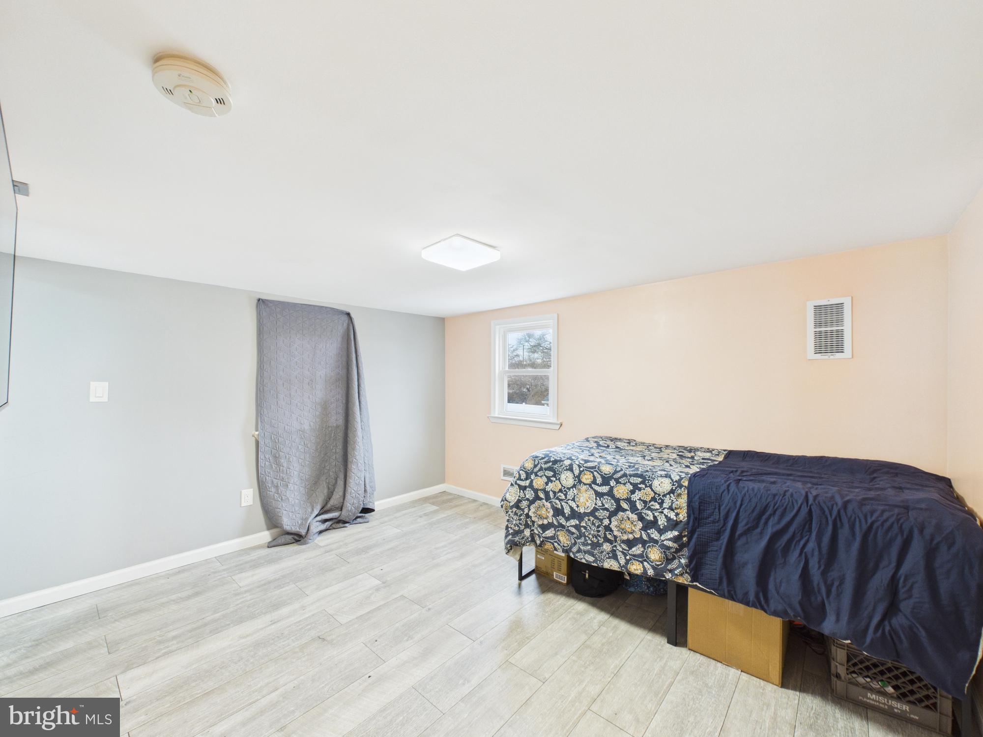 SWAN MEADOWS - Residential