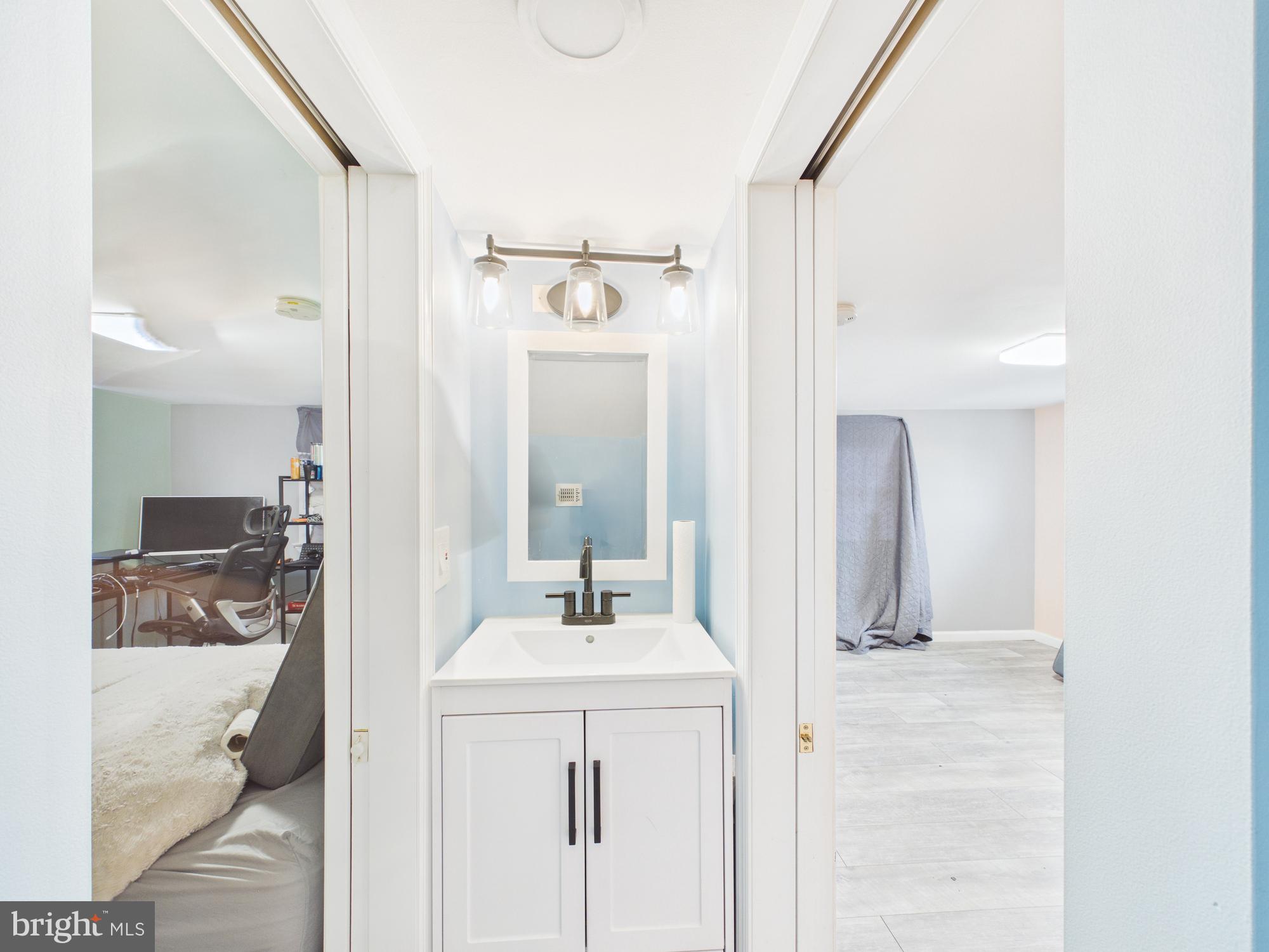 SWAN MEADOWS - Residential