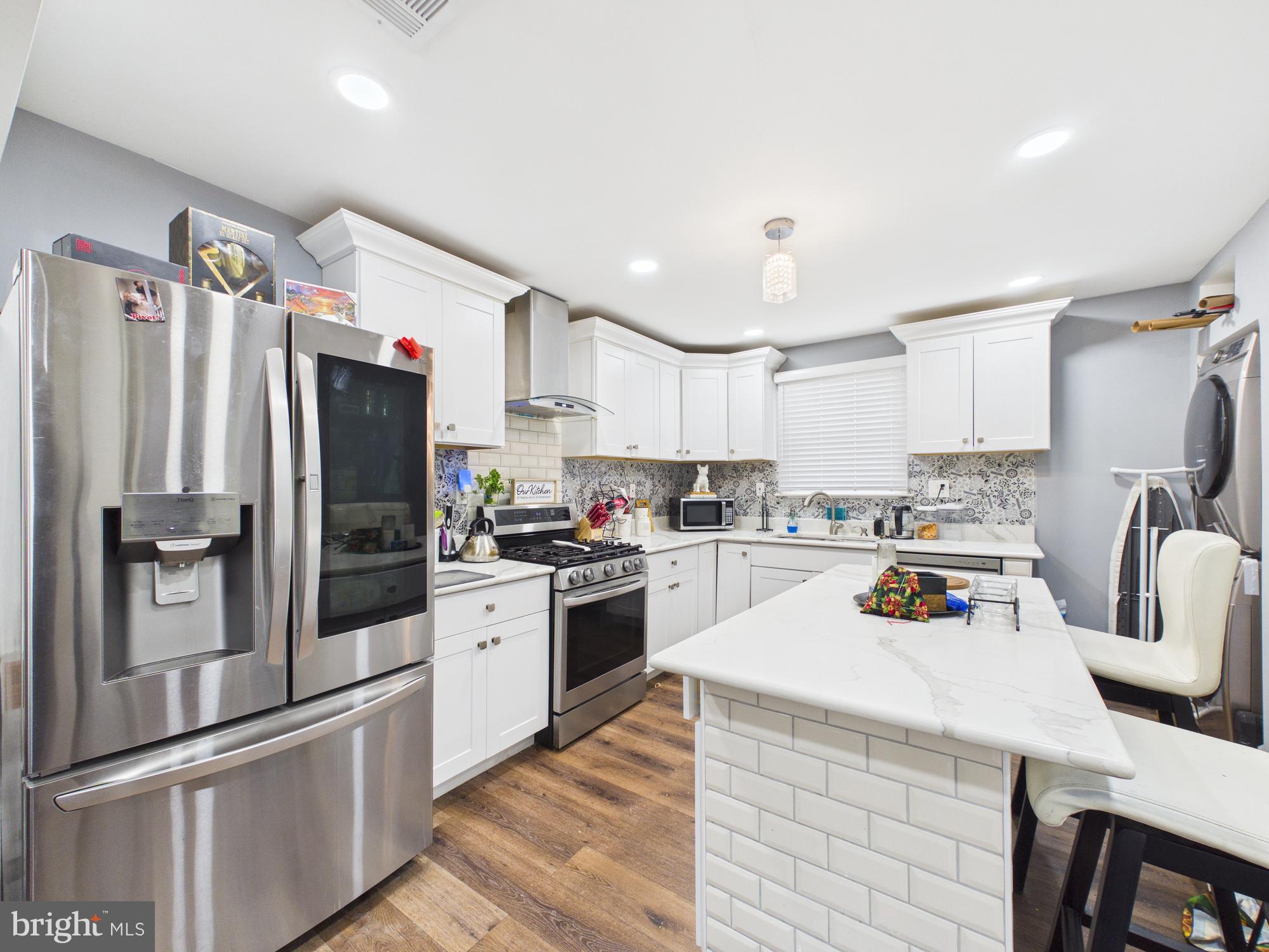 SWAN MEADOWS - Residential