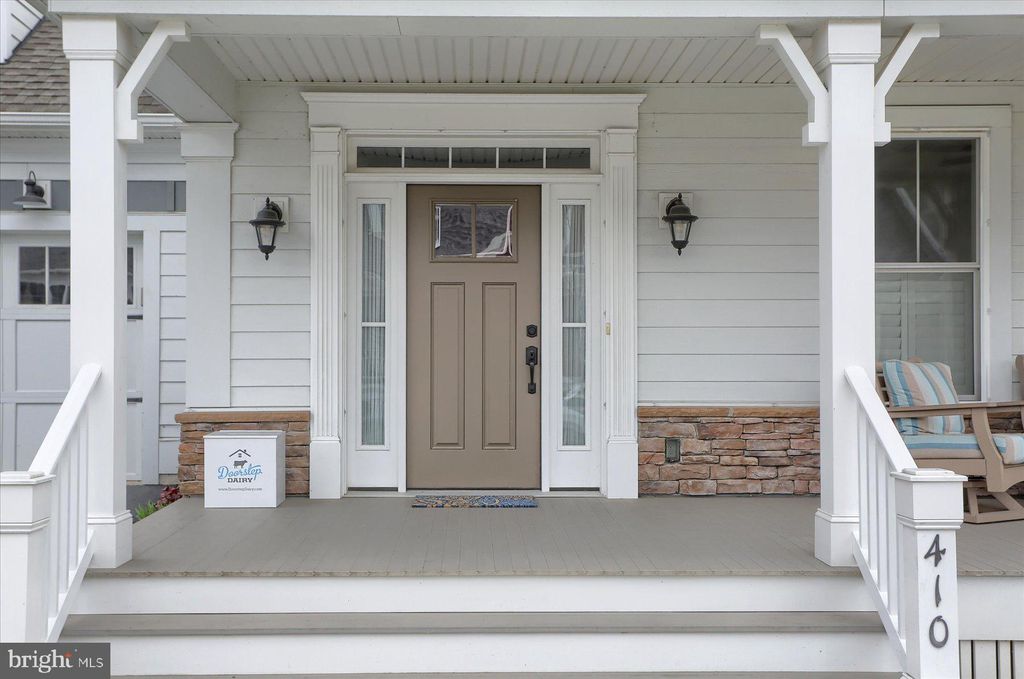 Photo of 410 DECLARATION AVE, EPHRATA, PA 17522 (MLS # PALA2033456)