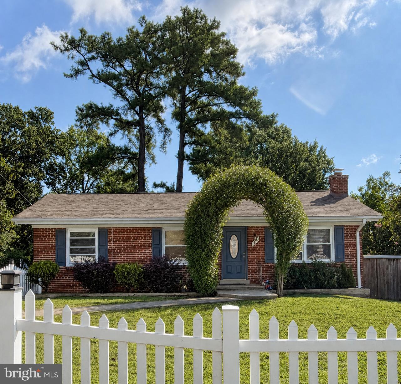 11041 MONTGOMERY ROAD