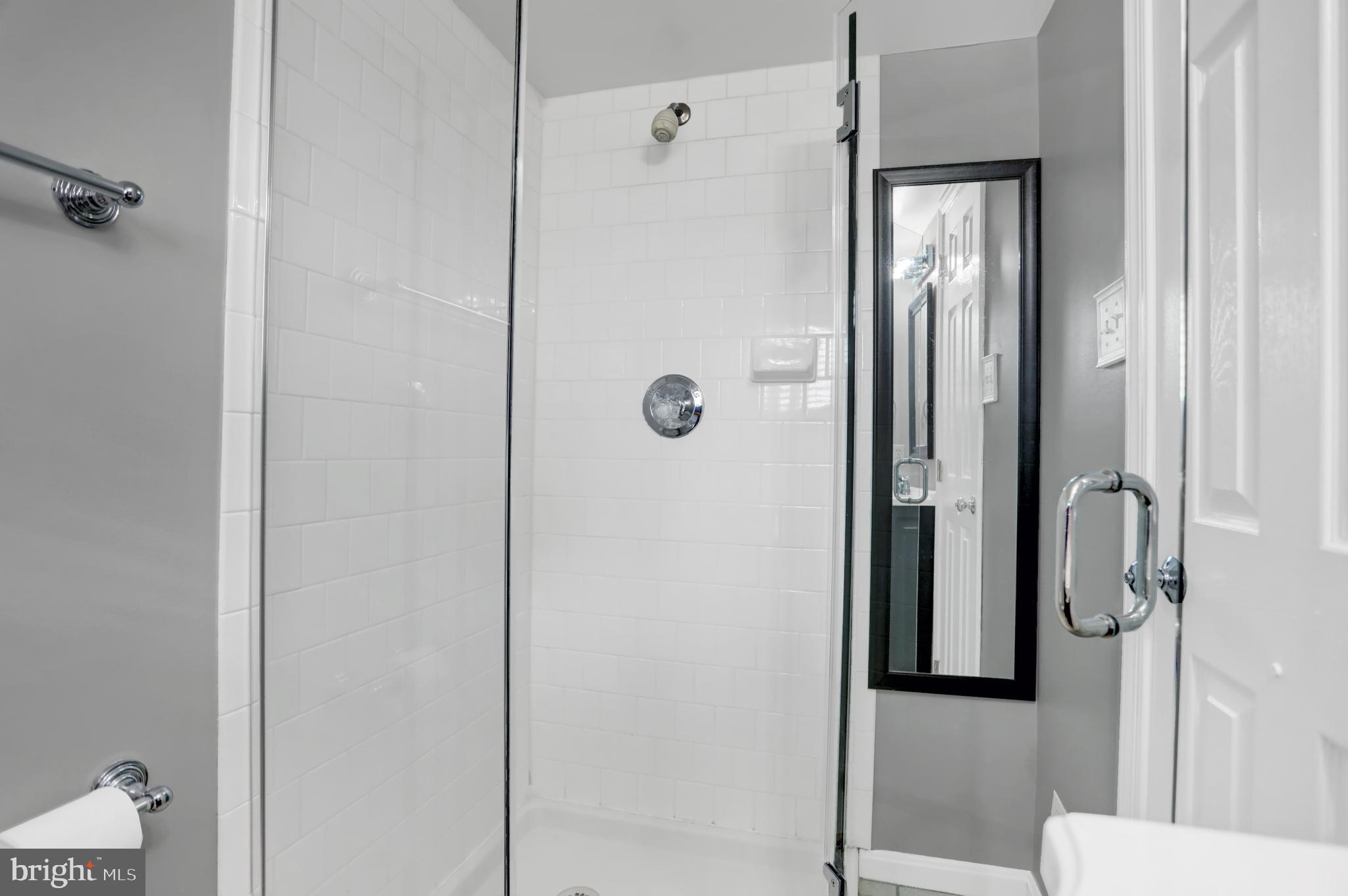 FEDERAL HILL HISTORIC DISTRICT - Residential Lease