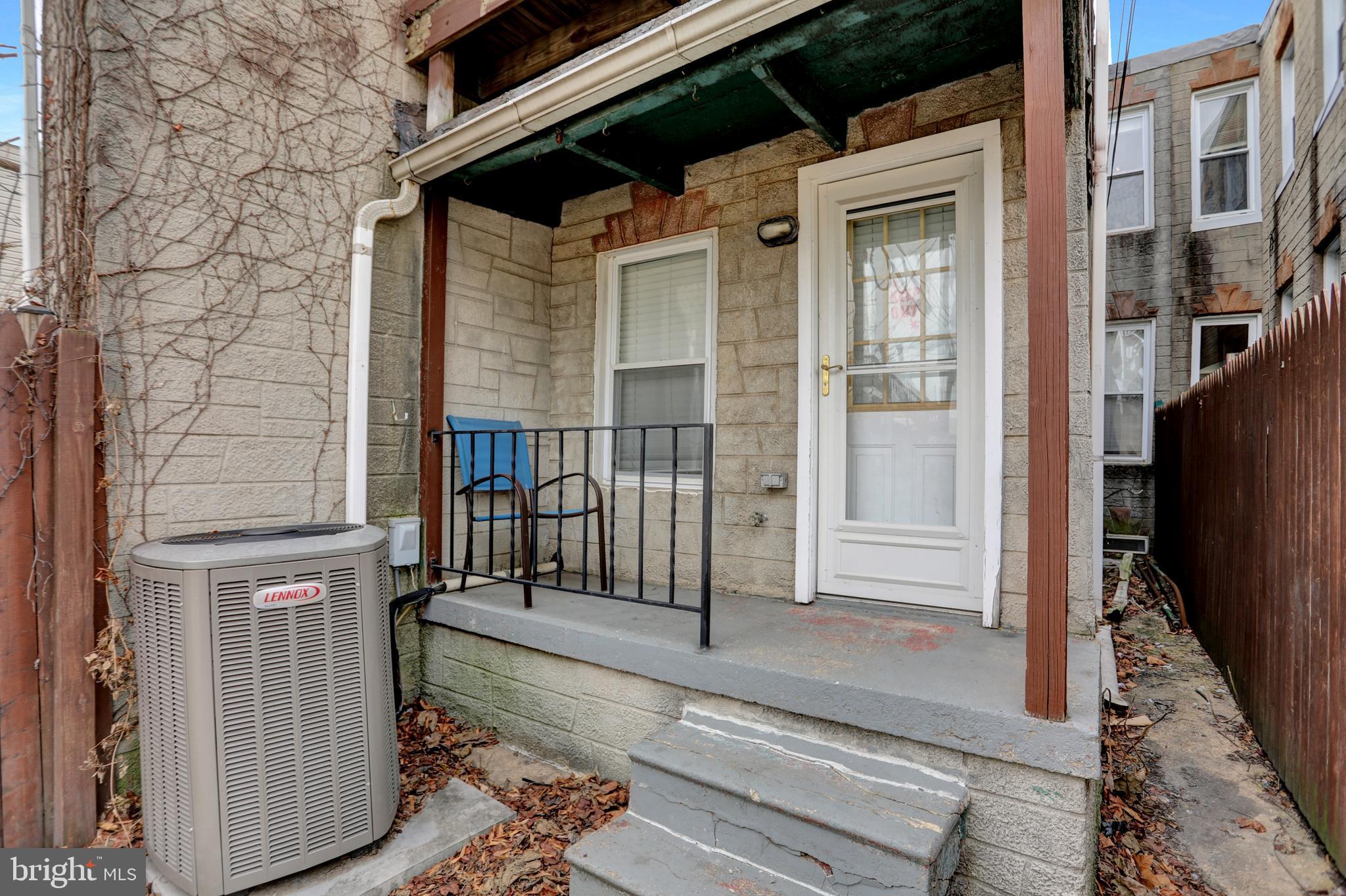 FEDERAL HILL HISTORIC DISTRICT - Residential Lease