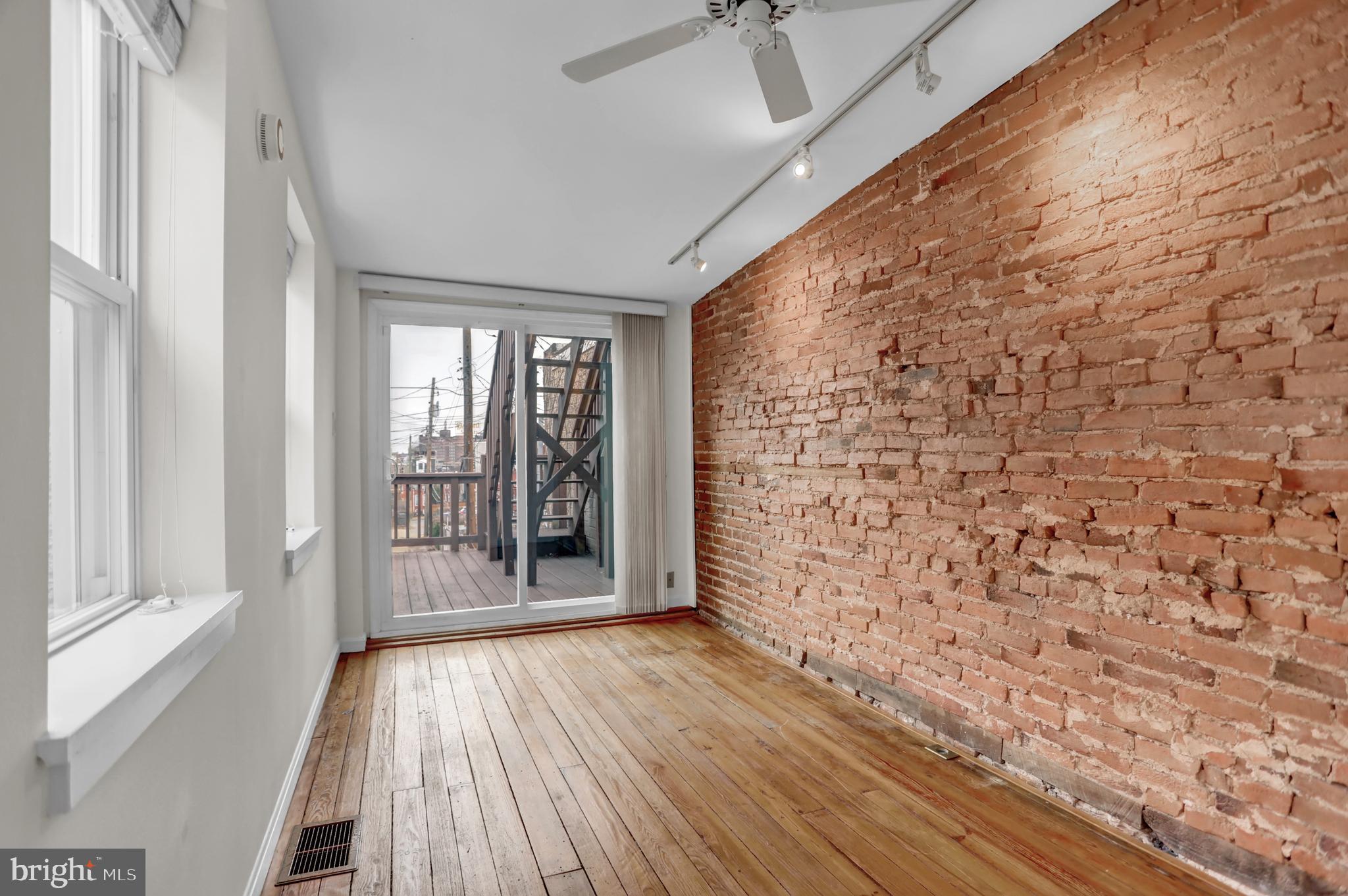 FEDERAL HILL HISTORIC DISTRICT - Residential Lease