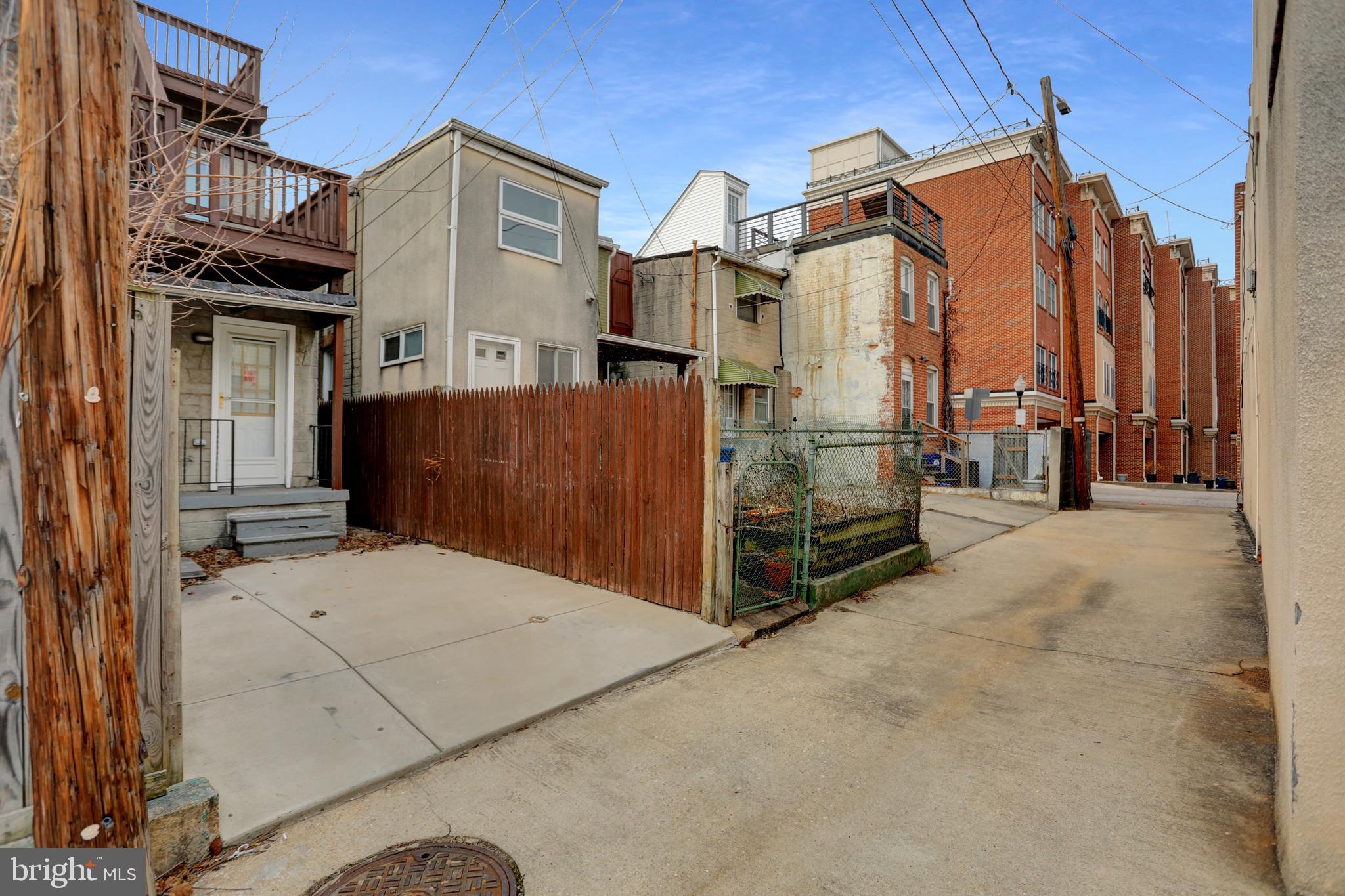 FEDERAL HILL HISTORIC DISTRICT - Residential Lease