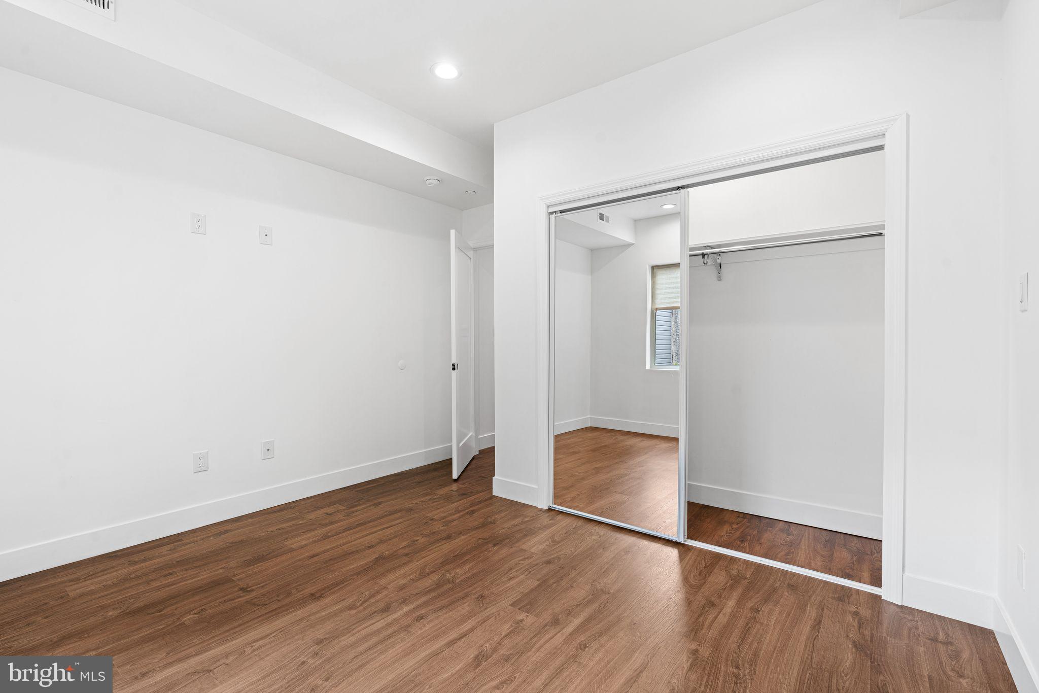 COBBS CREEK - Residential