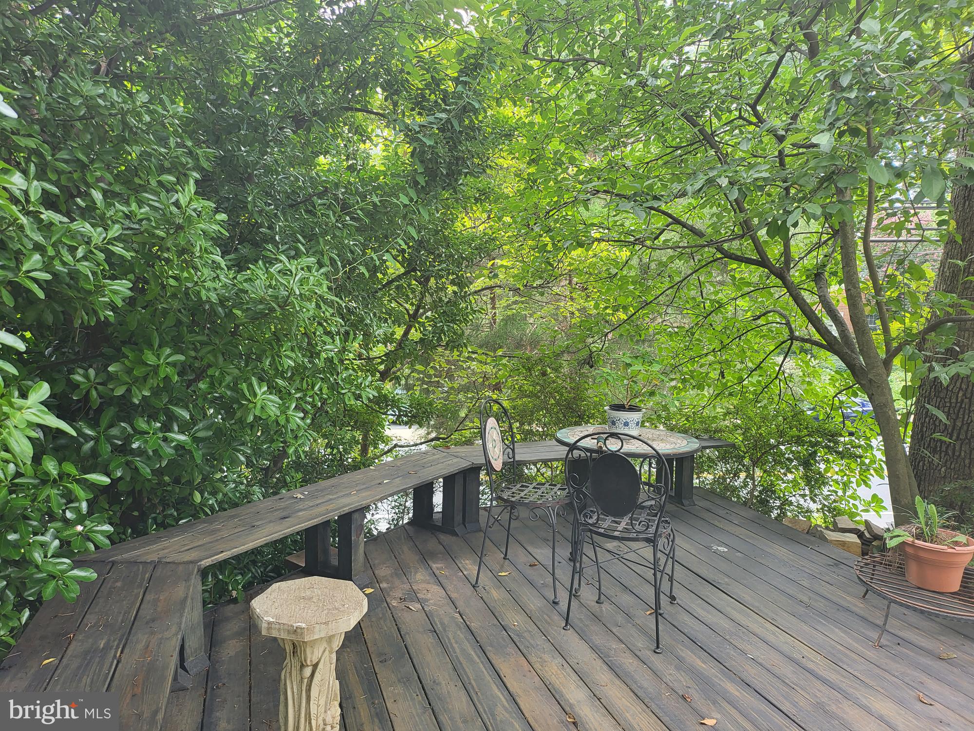 BELLEVUE FOREST - Residential