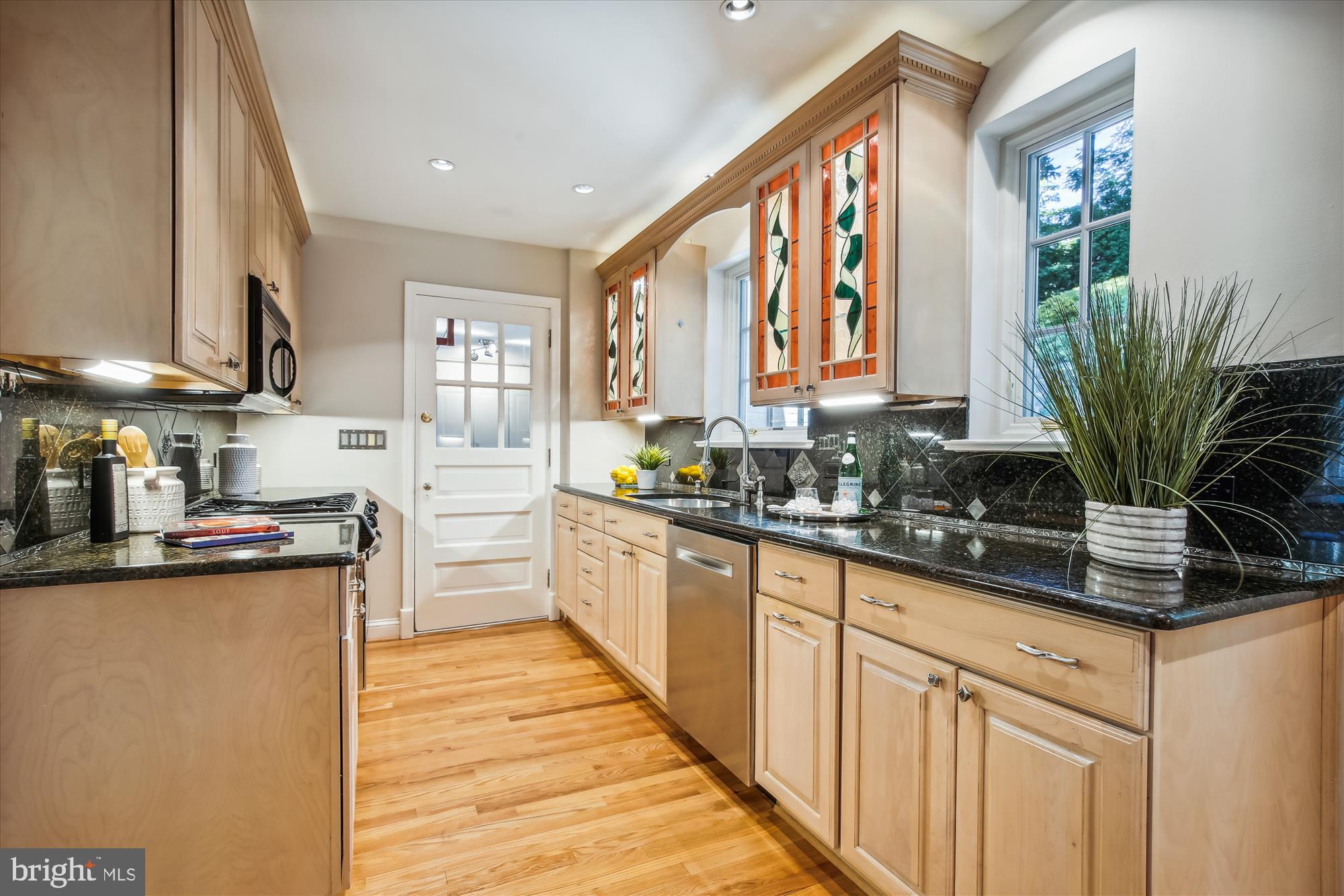 BELLEVUE FOREST - Residential