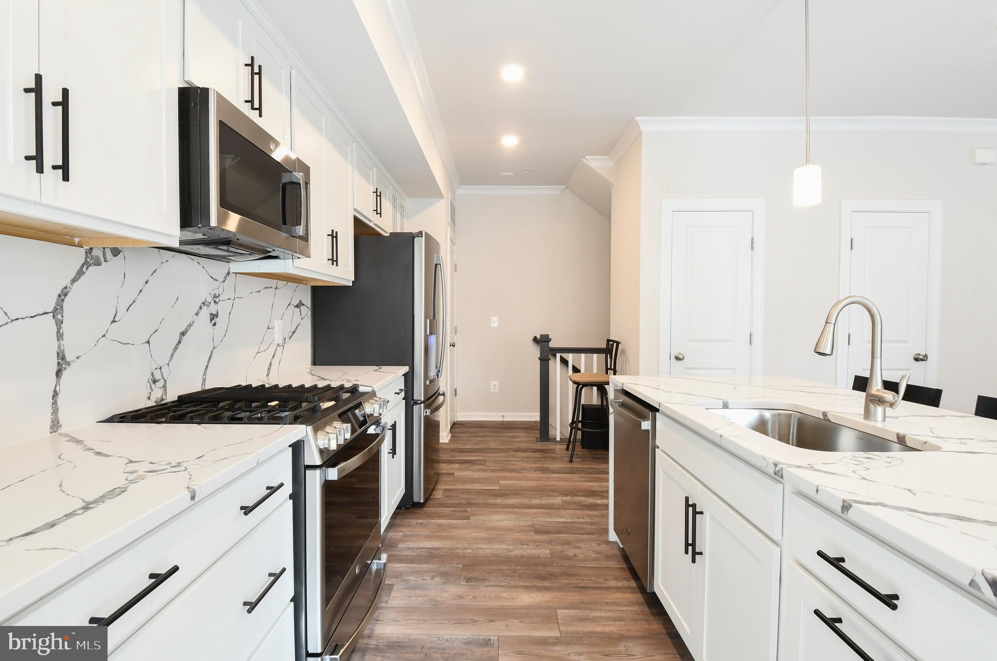 RIPPON LANDING - Residential