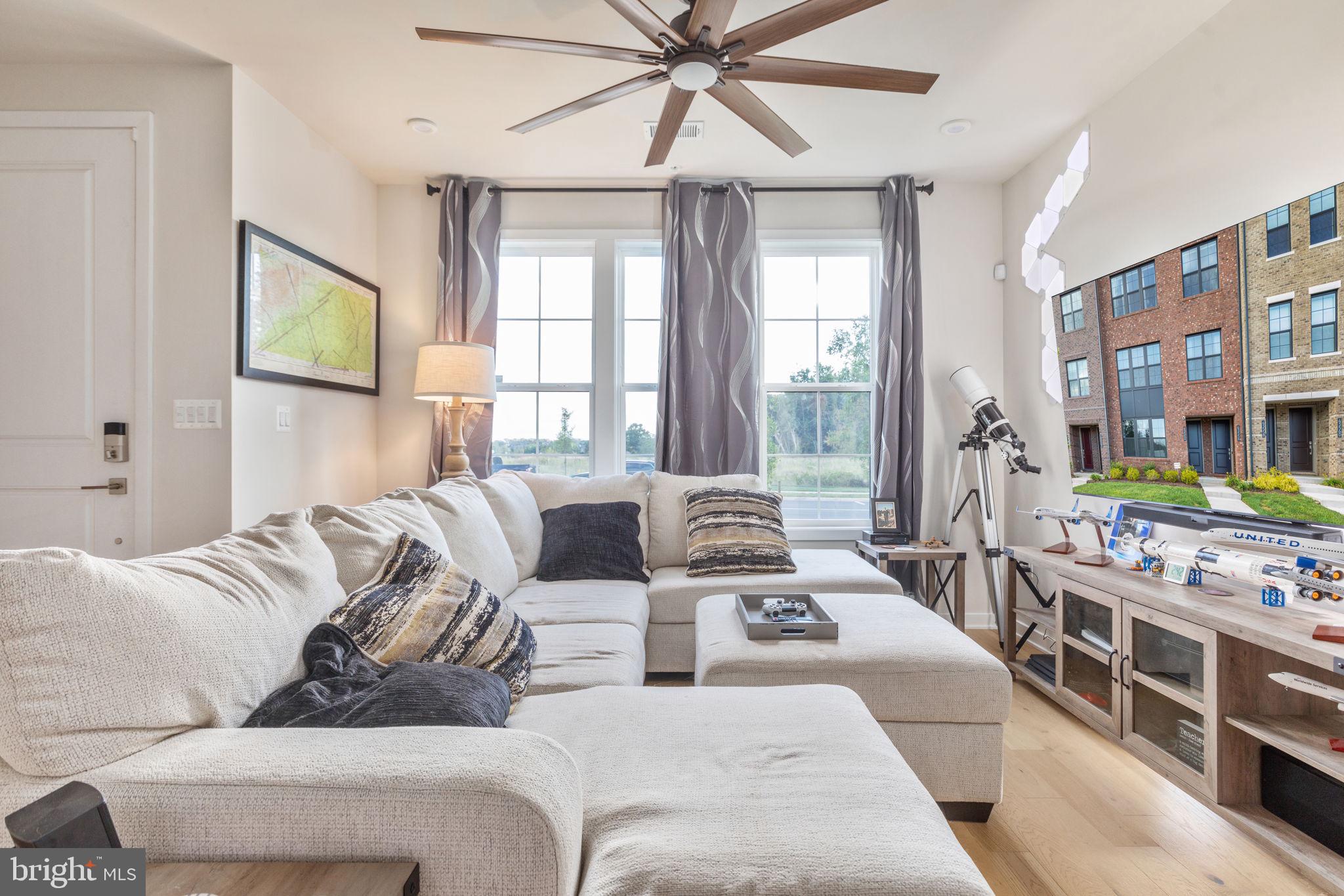 43554 CENTERGATE DRIVE