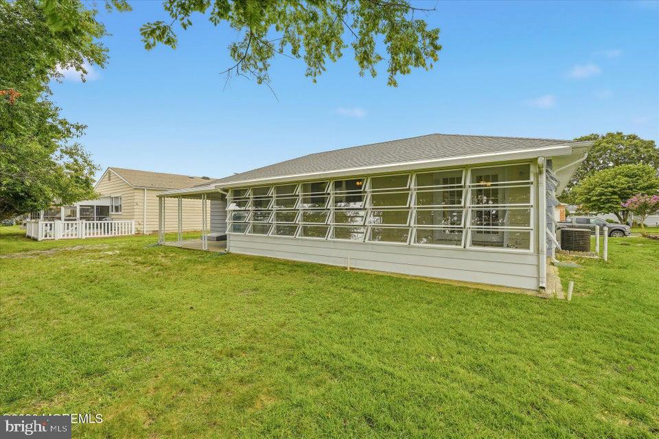 8 SEVILLE PLACE