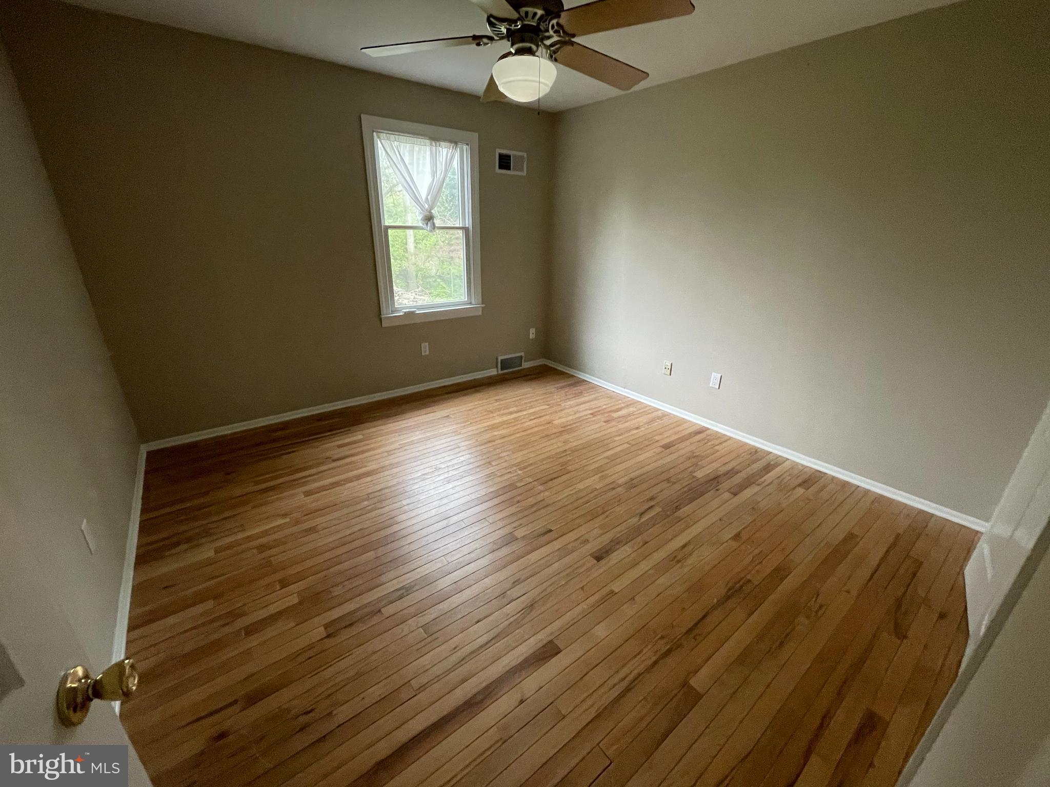 OLD FORGE ESTATES - Residential Lease