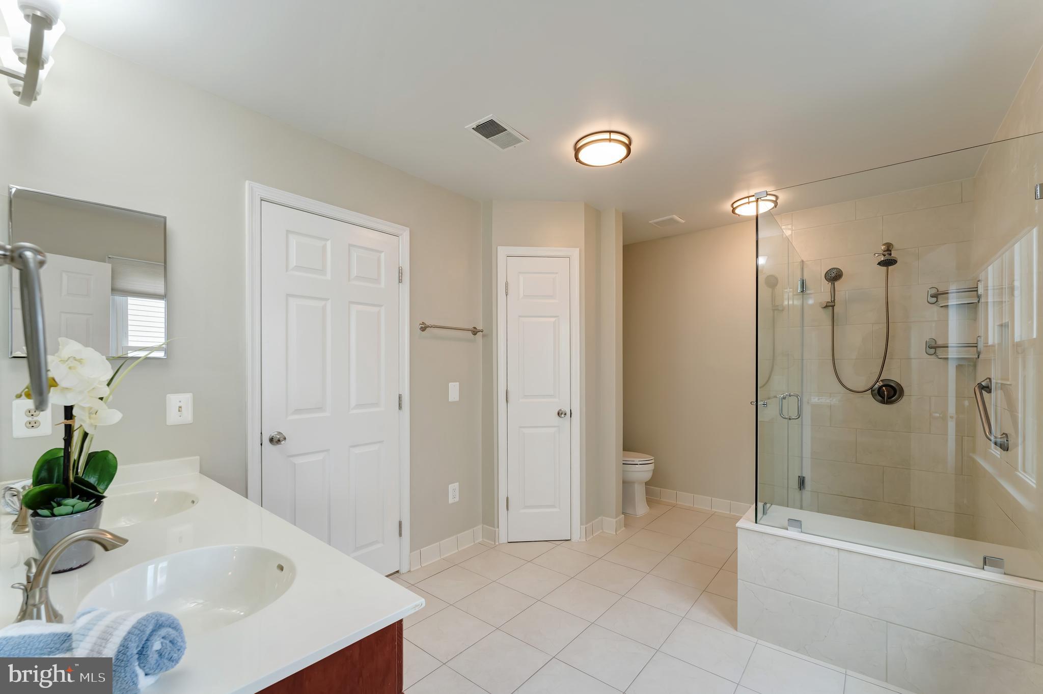 WALNUT HILL ESTATES - Residential