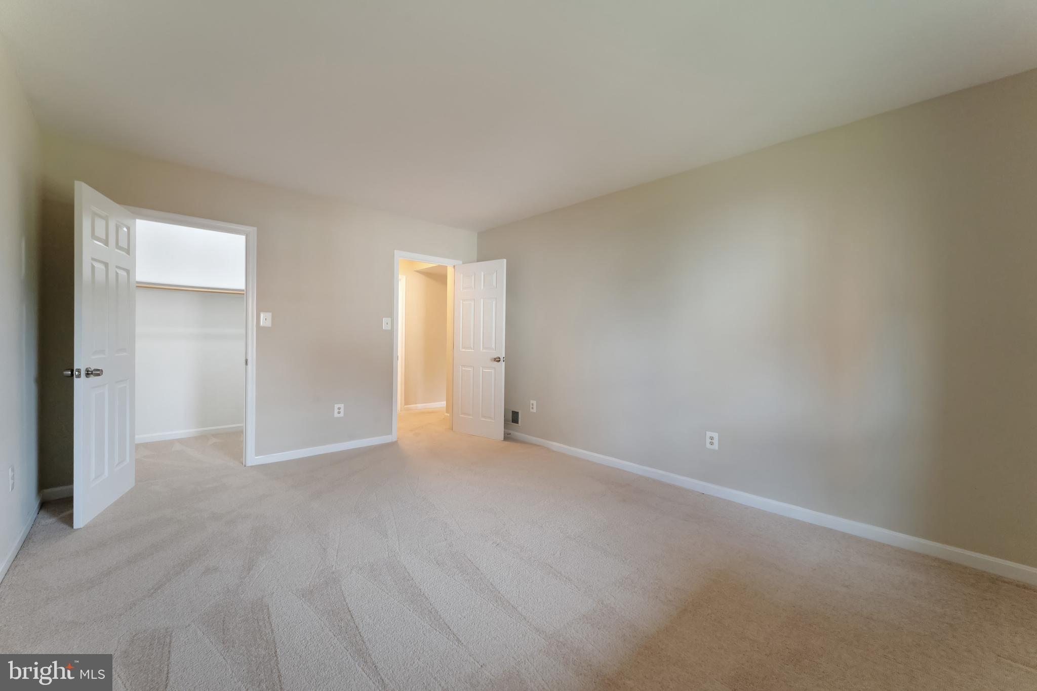 WALNUT HILL ESTATES - Residential