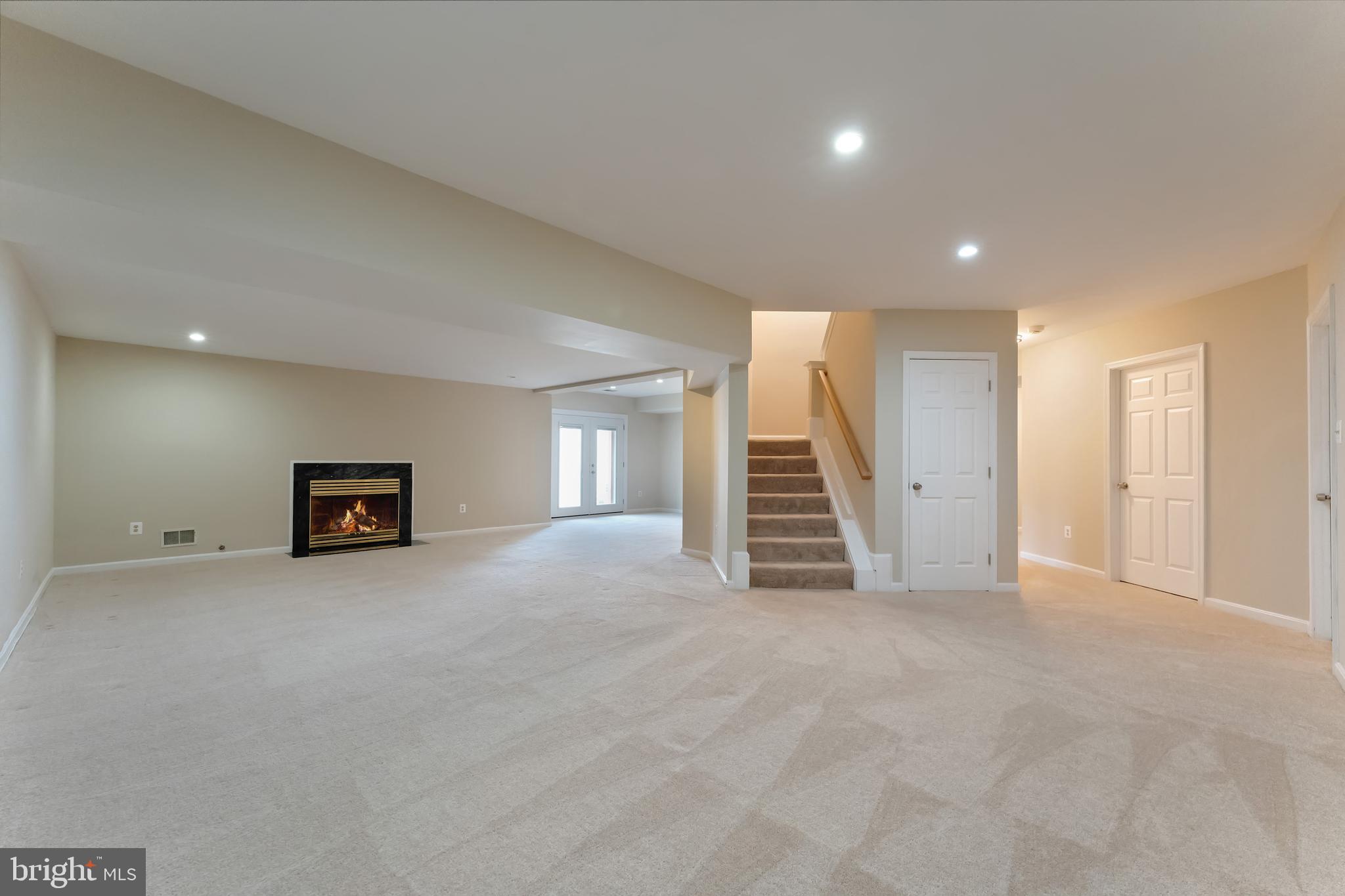 WALNUT HILL ESTATES - Residential