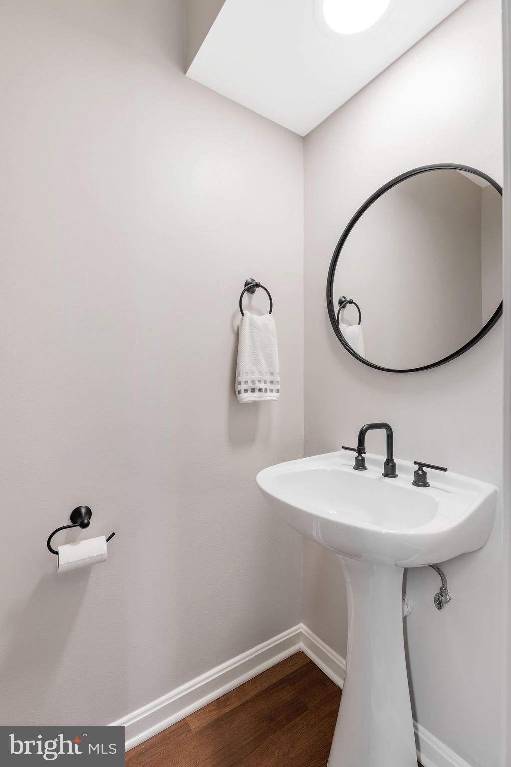 LANDSDOWNE - Residential