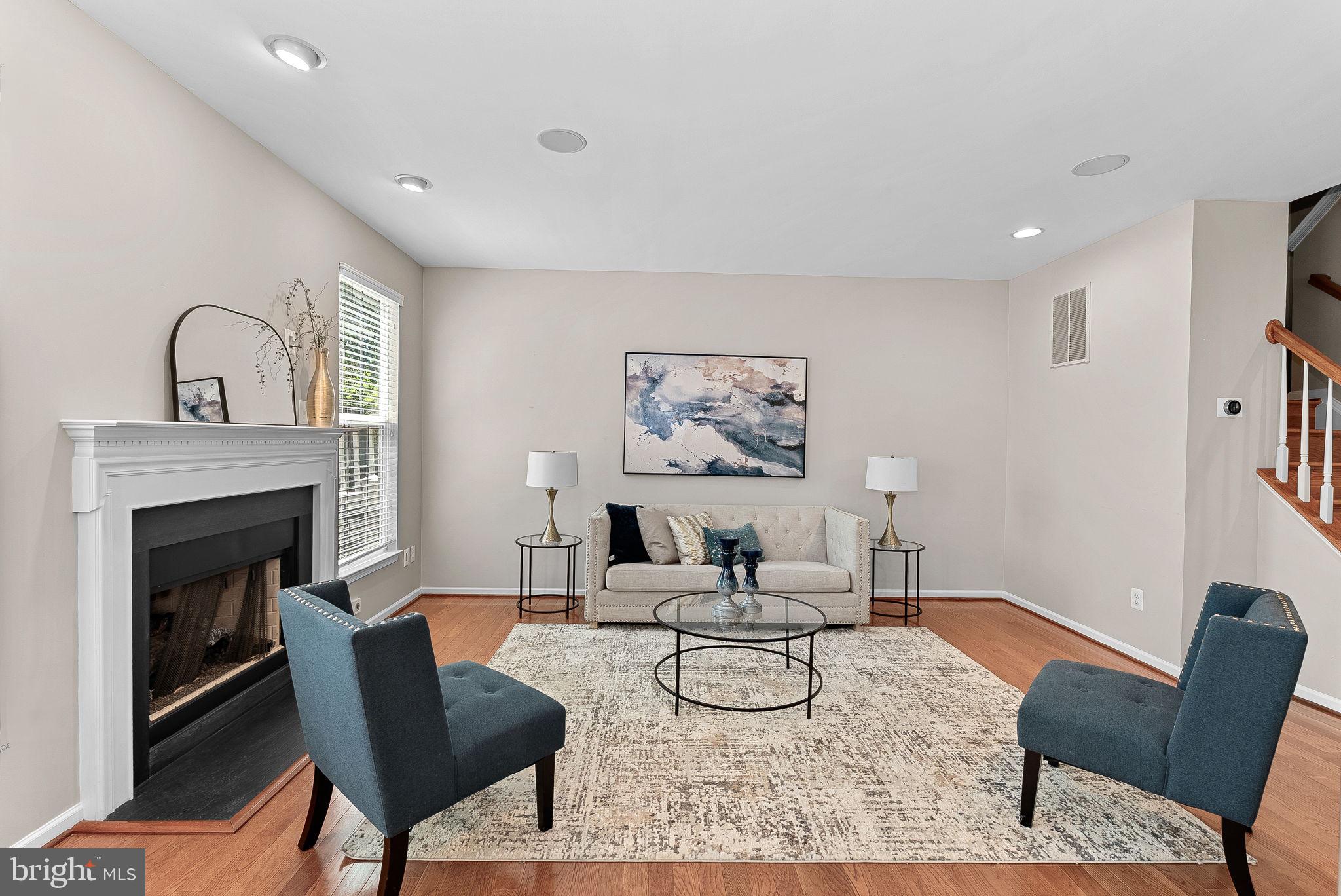 BELMONT COUNTRY CLUB - Residential