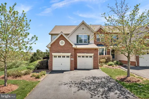 43104 Baltusrol Terrace, Ashburn, VA MLS: VALO2094534