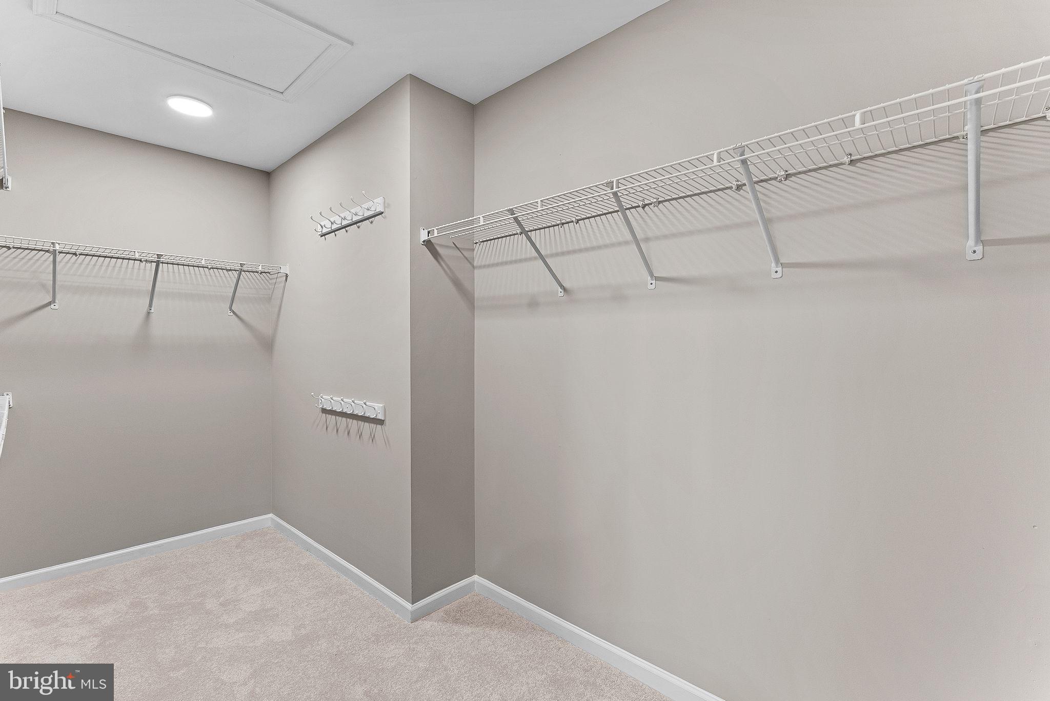 BELMONT COUNTRY CLUB - Residential