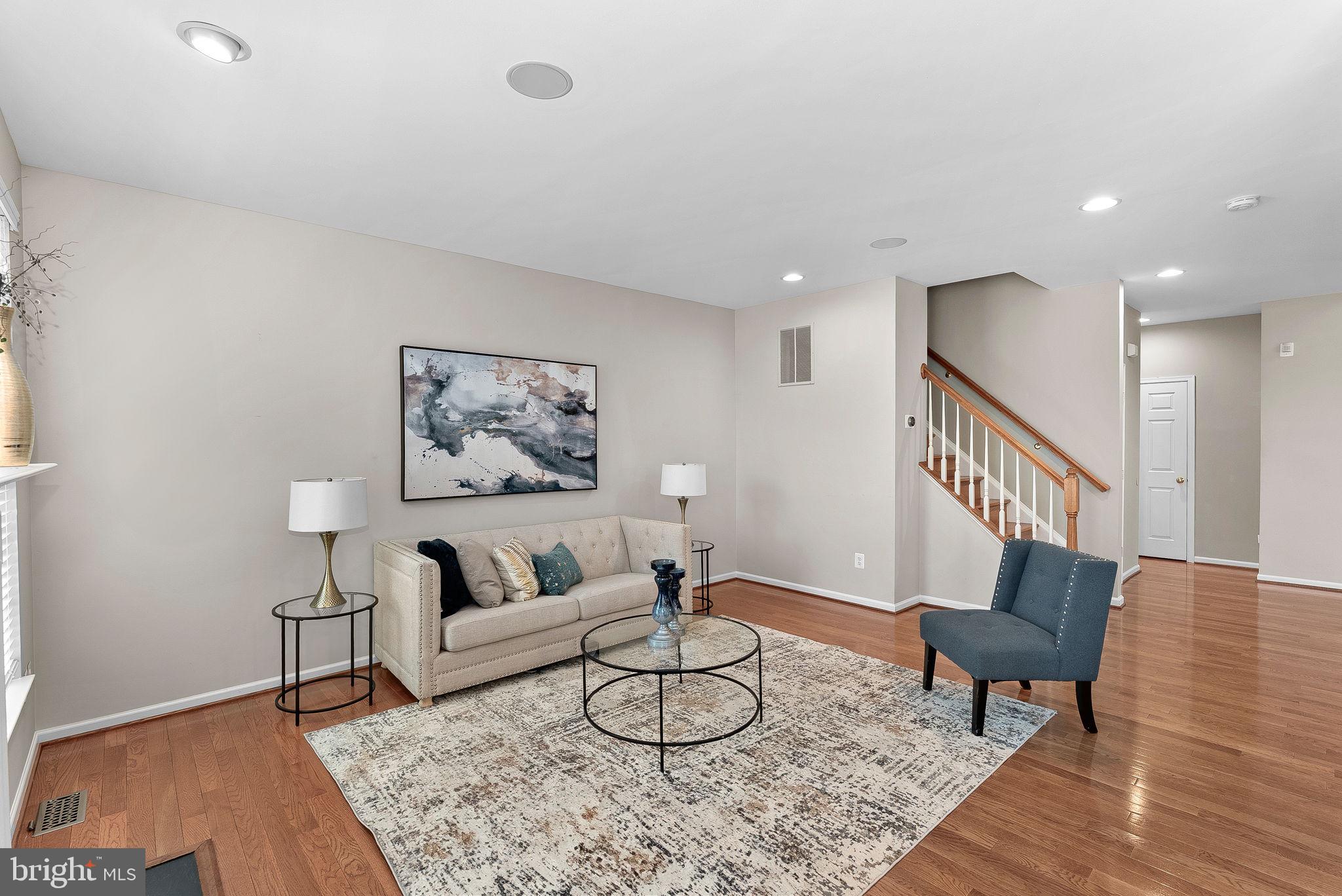 BELMONT COUNTRY CLUB - Residential