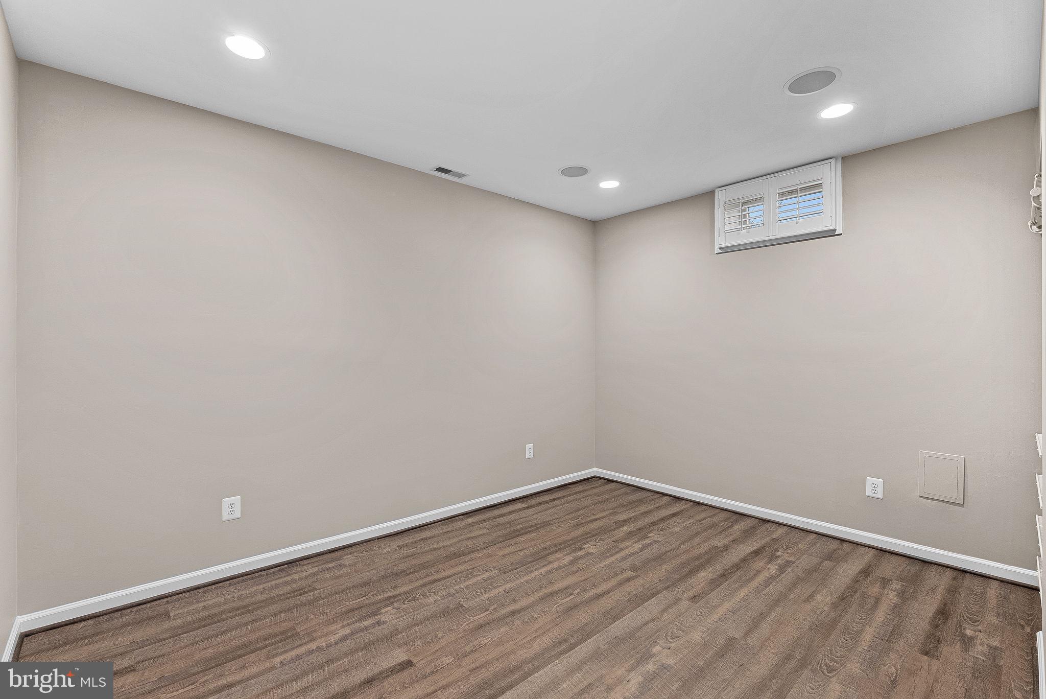 BELMONT COUNTRY CLUB - Residential