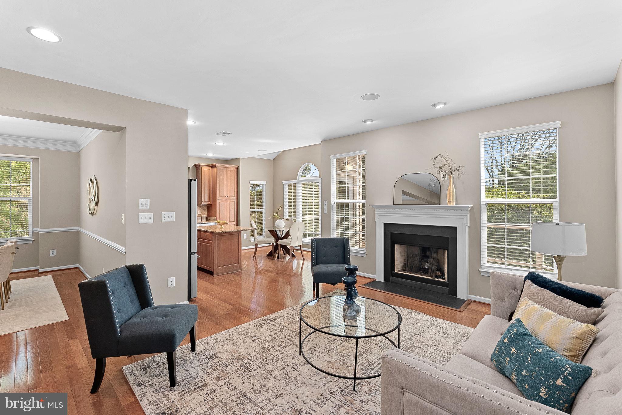 BELMONT COUNTRY CLUB - Residential