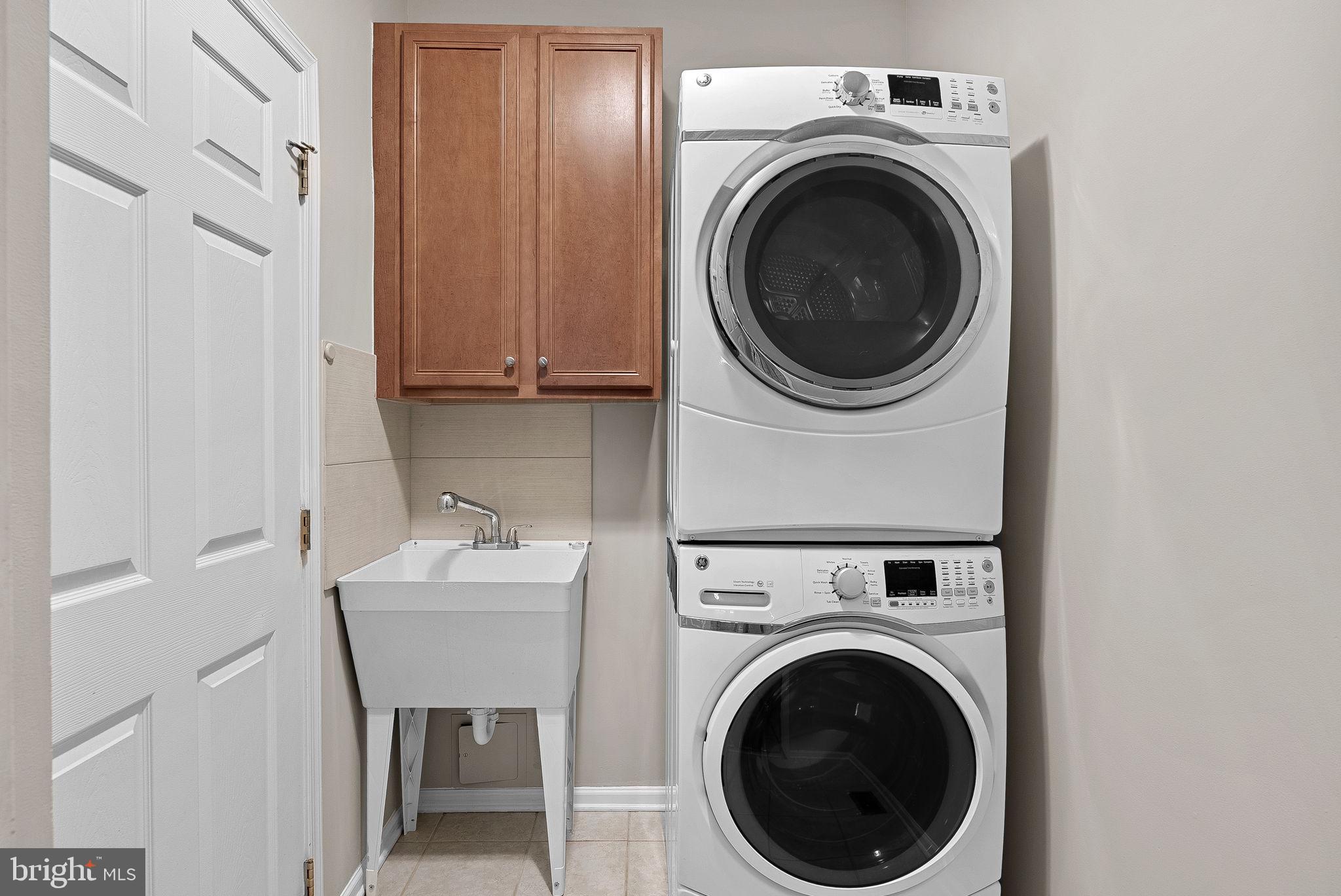 BELMONT COUNTRY CLUB - Residential