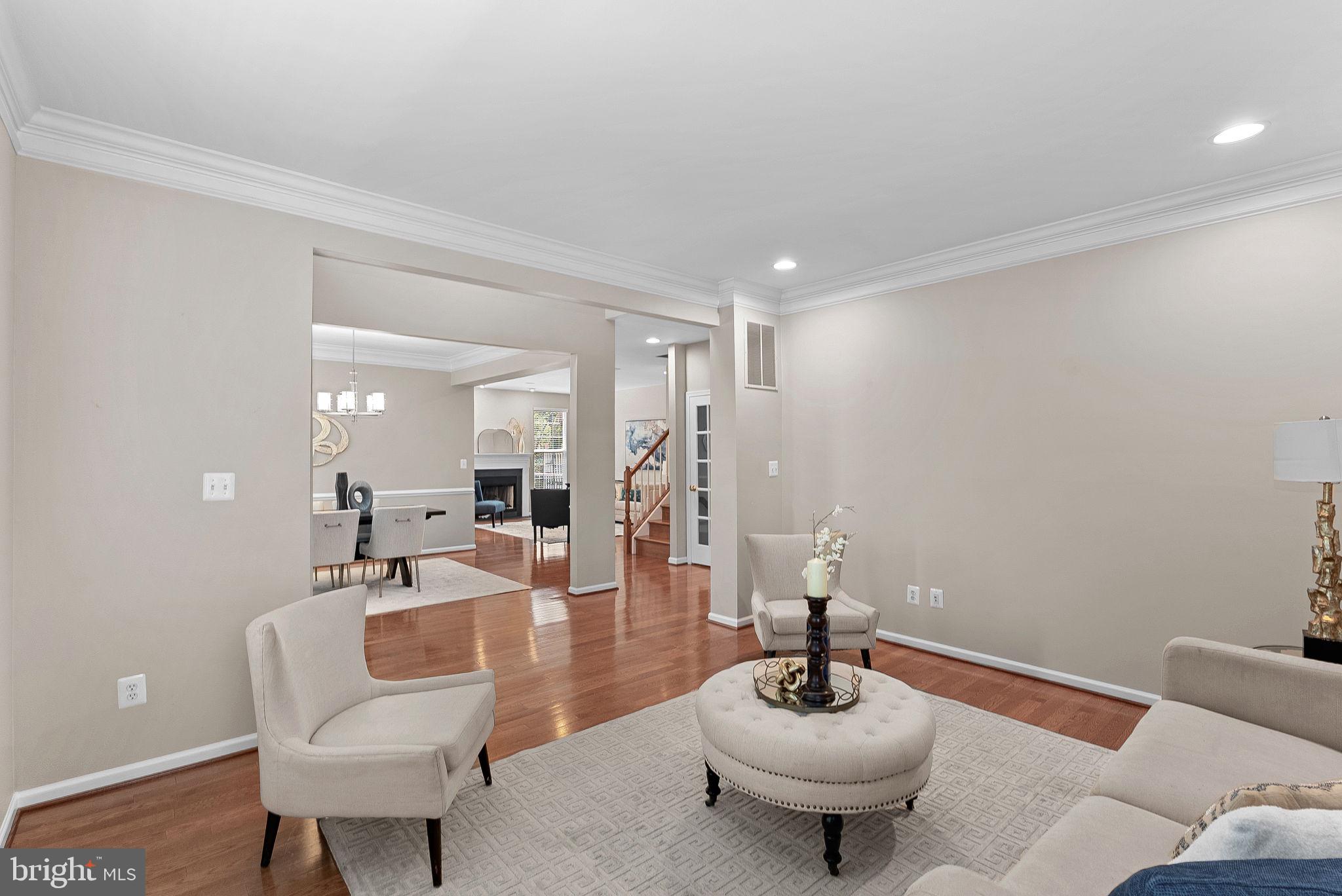 BELMONT COUNTRY CLUB - Residential