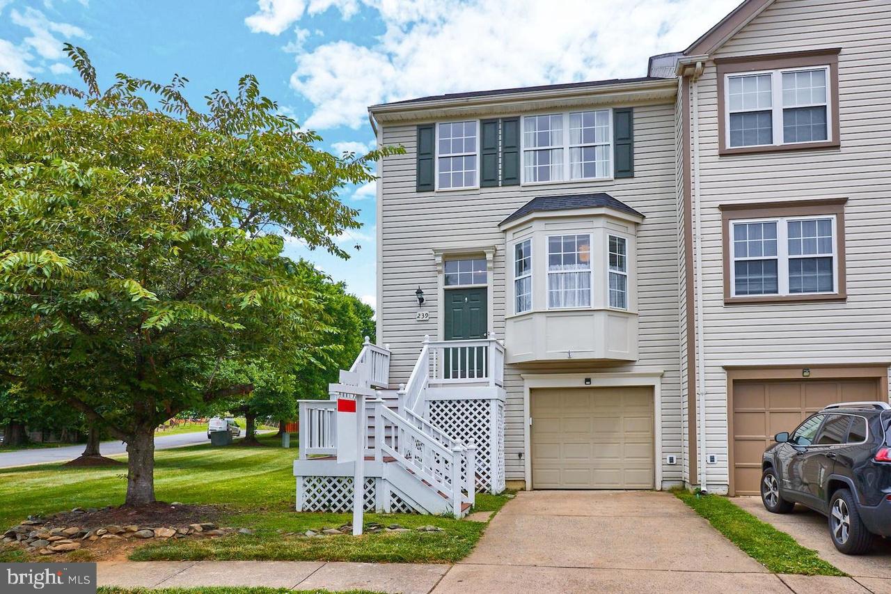 MAIN ST VILLAGE - Residential Lease