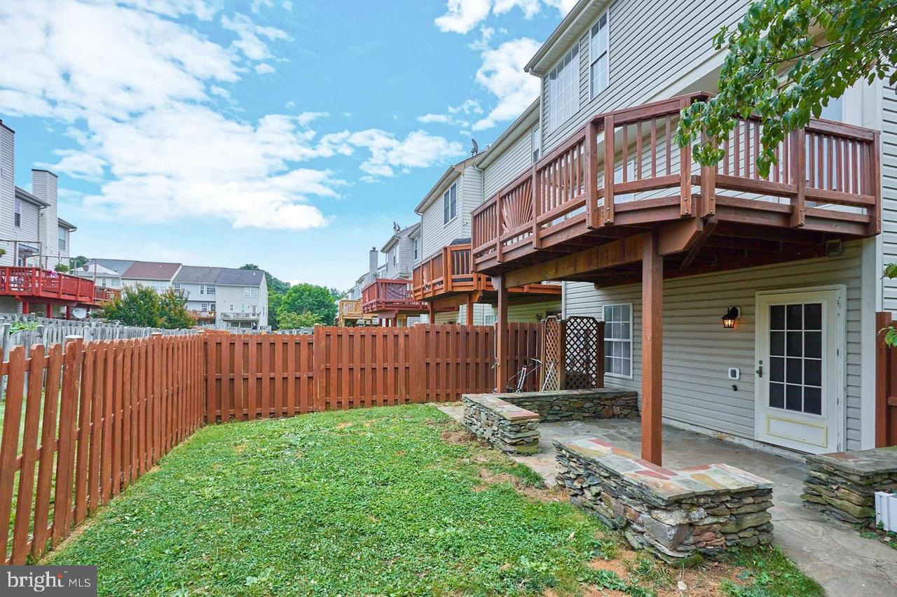 MAIN ST VILLAGE - Residential Lease