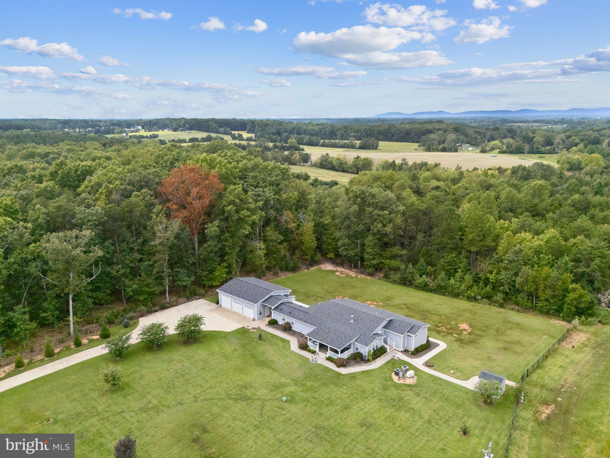 2844 E JACK JOUETT ROAD