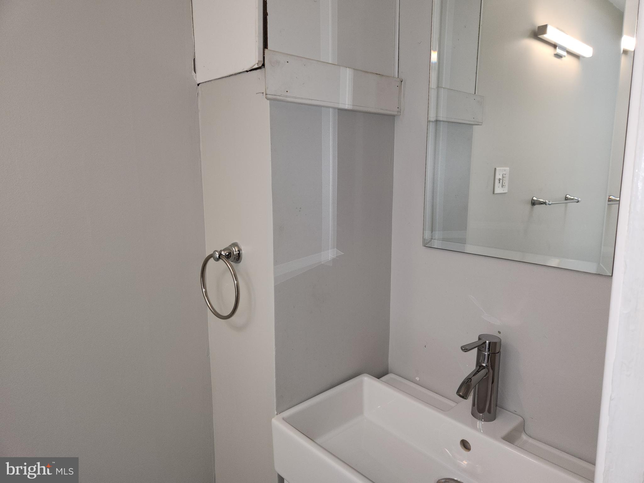 PHILADELPHIA (SOUTHWEST) - Residential Income