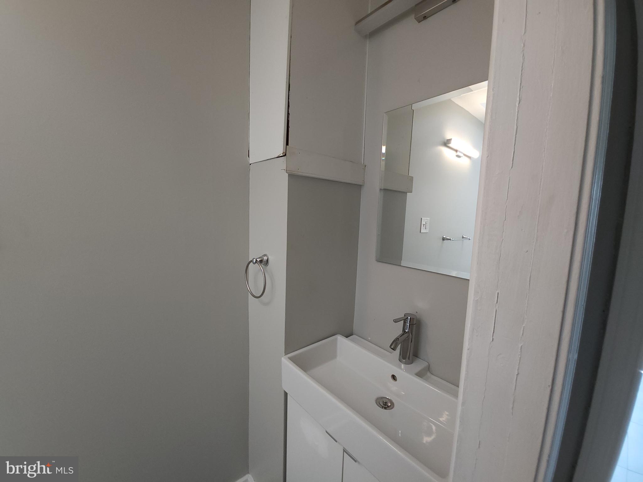 PHILADELPHIA (SOUTHWEST) - Residential Income