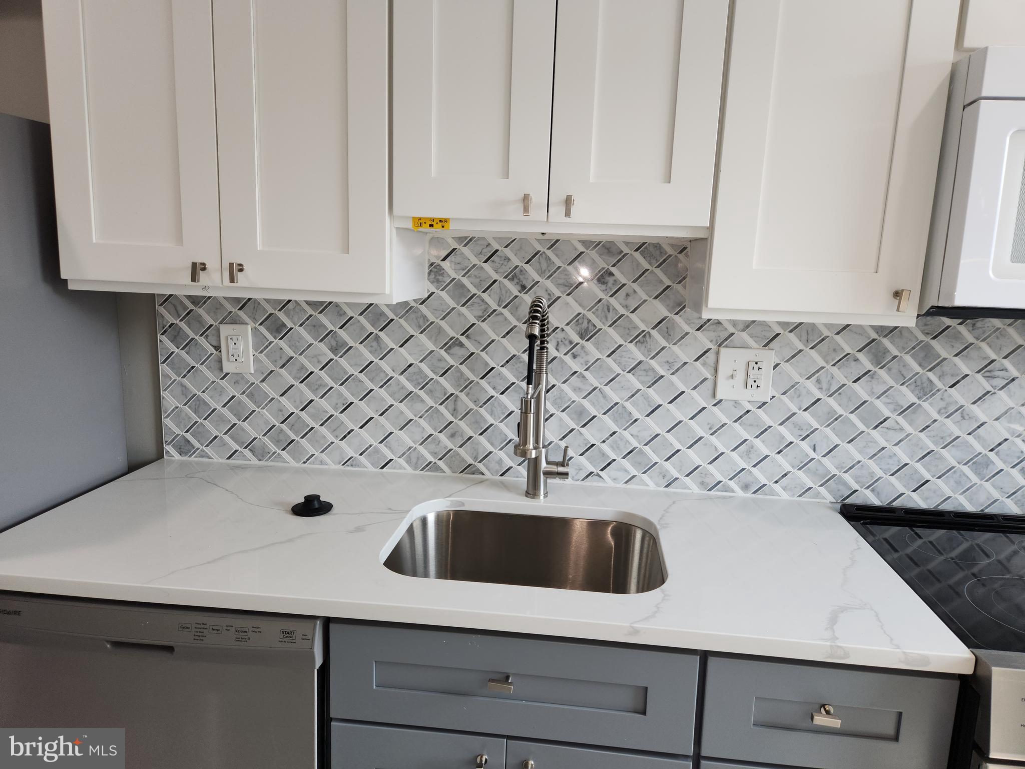 PHILADELPHIA (SOUTHWEST) - Residential Income