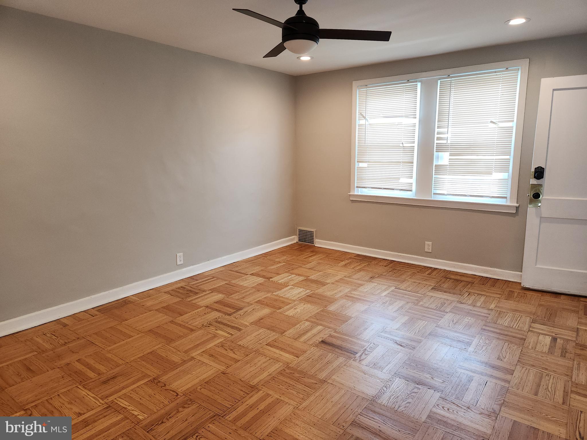 PHILADELPHIA (SOUTHWEST) - Residential Income