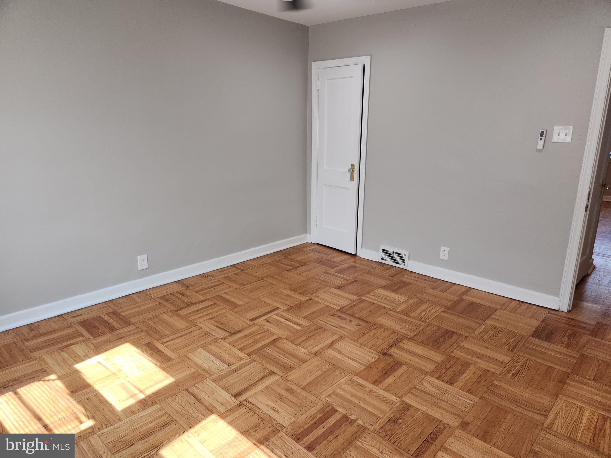 PHILADELPHIA (SOUTHWEST) - Residential Income