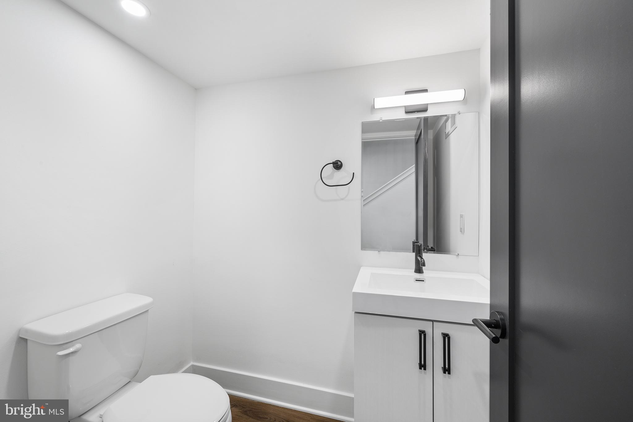 DICKINSON NARROWS - Residential