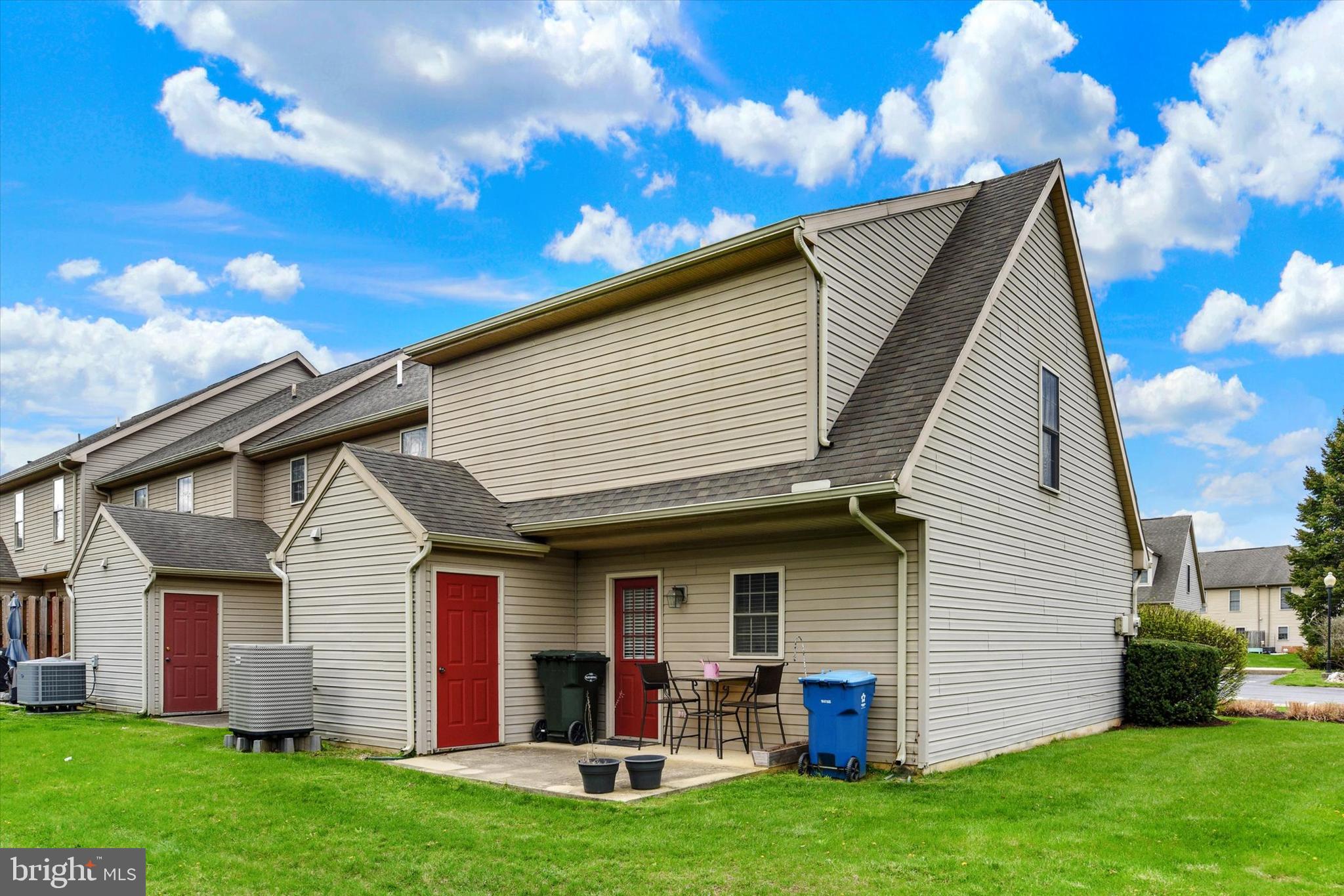 STONEHEDGE - Residential