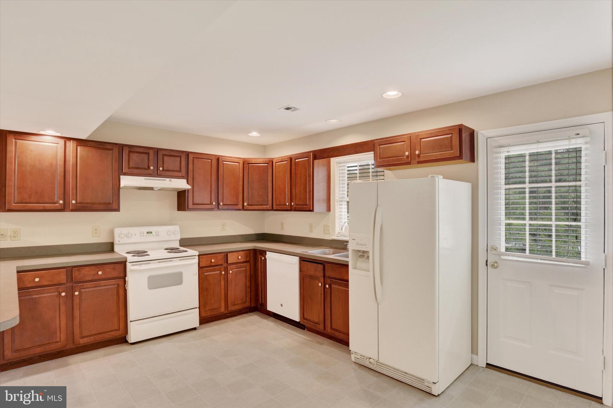 STONEHEDGE - Residential