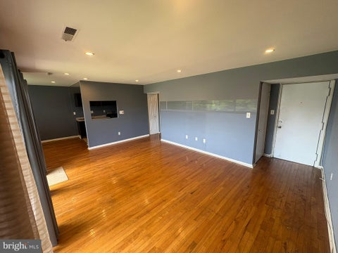Condo For Rent - 5424 85th Ave #102<br/> HYATTSVILLE, MD 20784