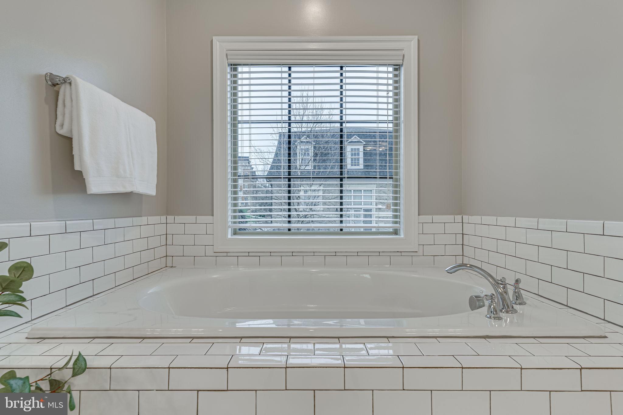 POTOMAC OVERLOOK AT NATIONAL HARBOR - Residential