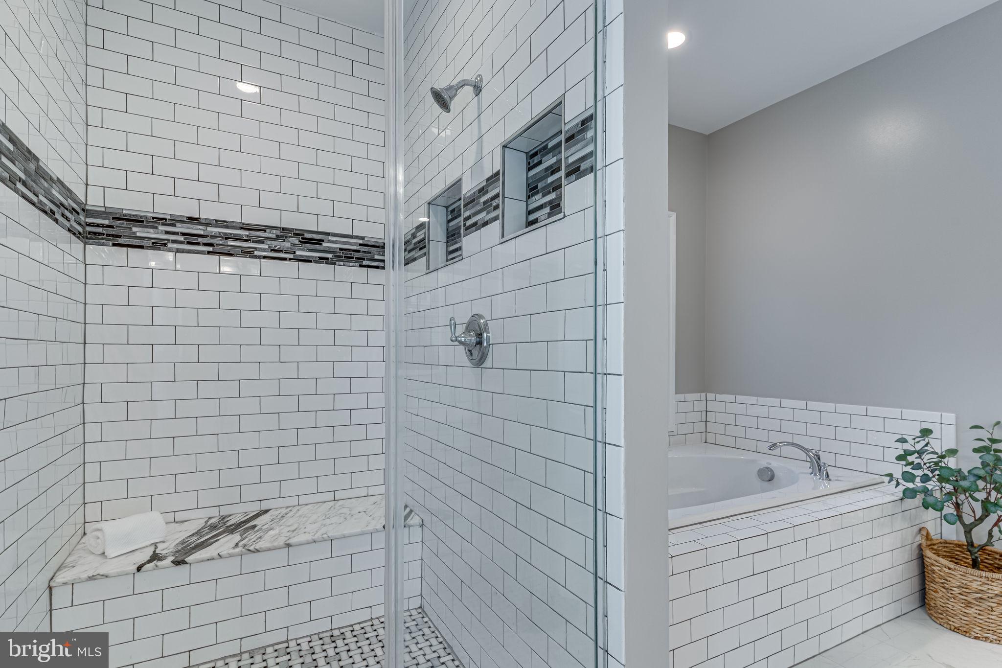 POTOMAC OVERLOOK AT NATIONAL HARBOR - Residential