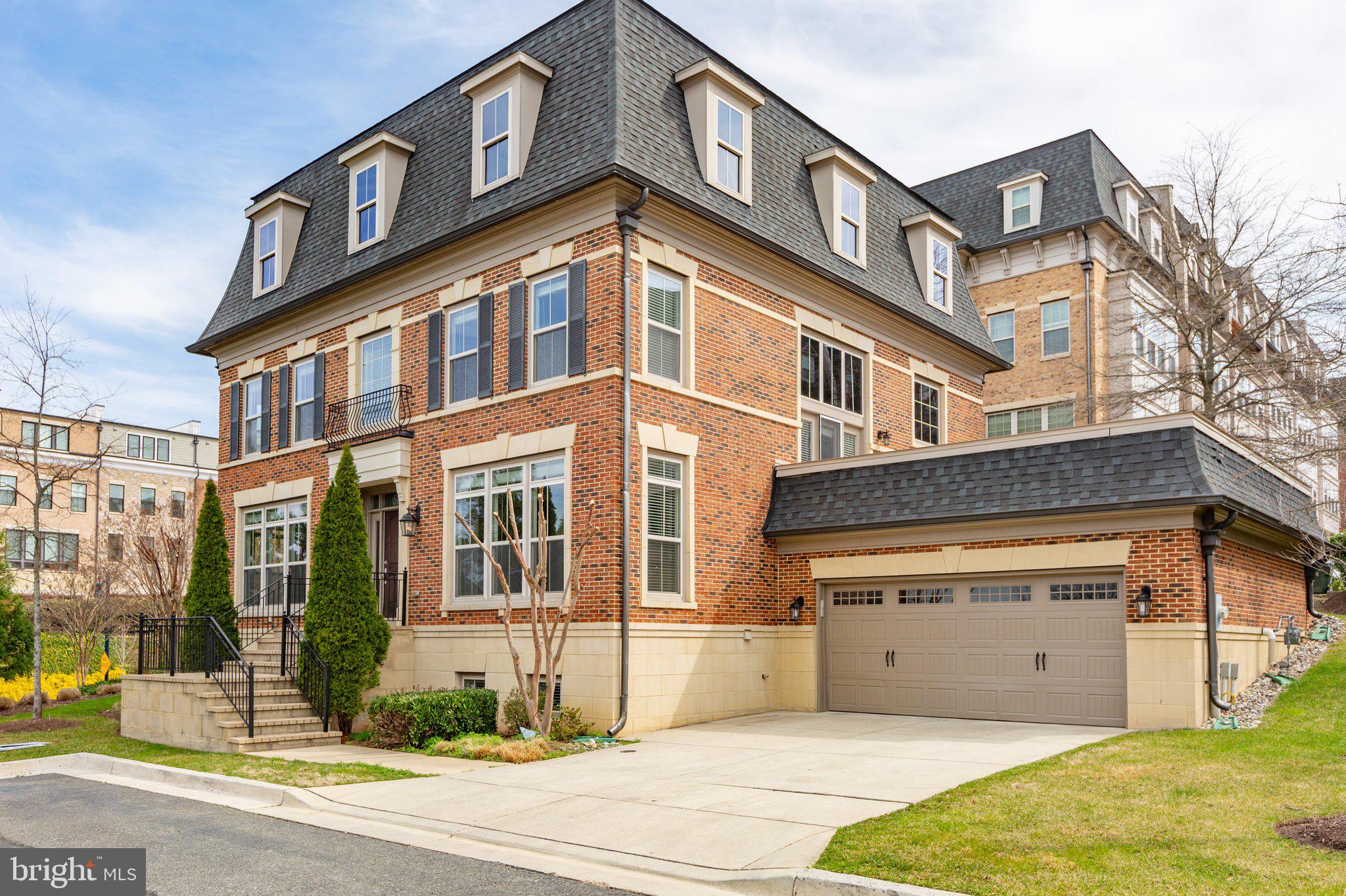 POTOMAC OVERLOOK AT NATIONAL HARBOR - Residential