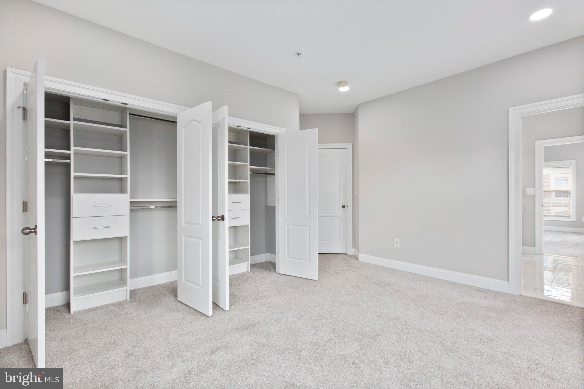 POTOMAC OVERLOOK AT NATIONAL HARBOR - Residential