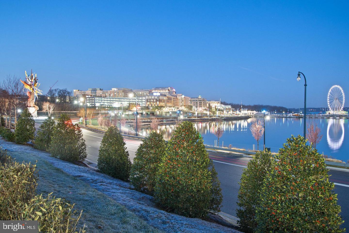 POTOMAC OVERLOOK AT NATIONAL HARBOR - Residential