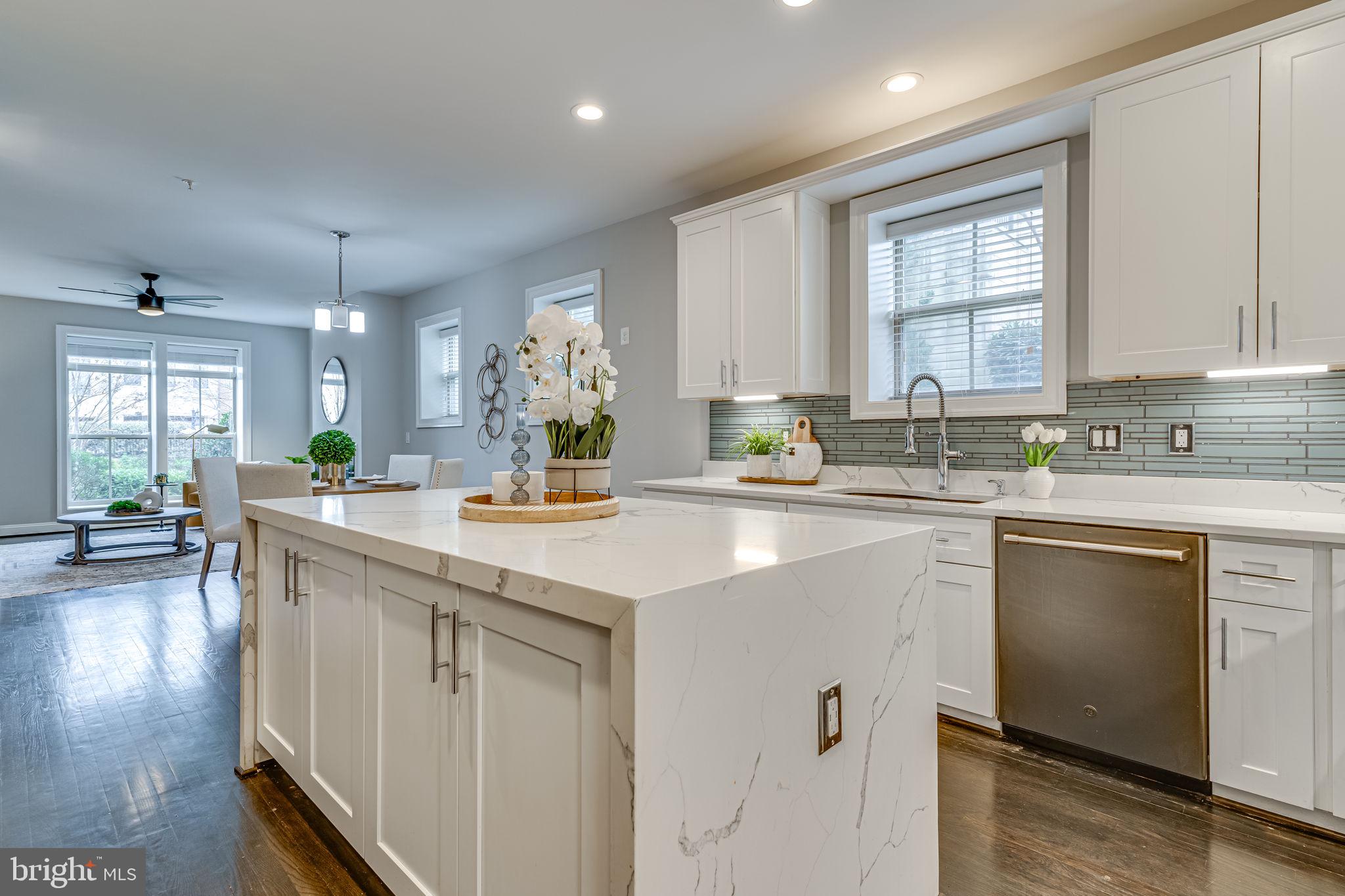 POTOMAC OVERLOOK AT NATIONAL HARBOR - Residential