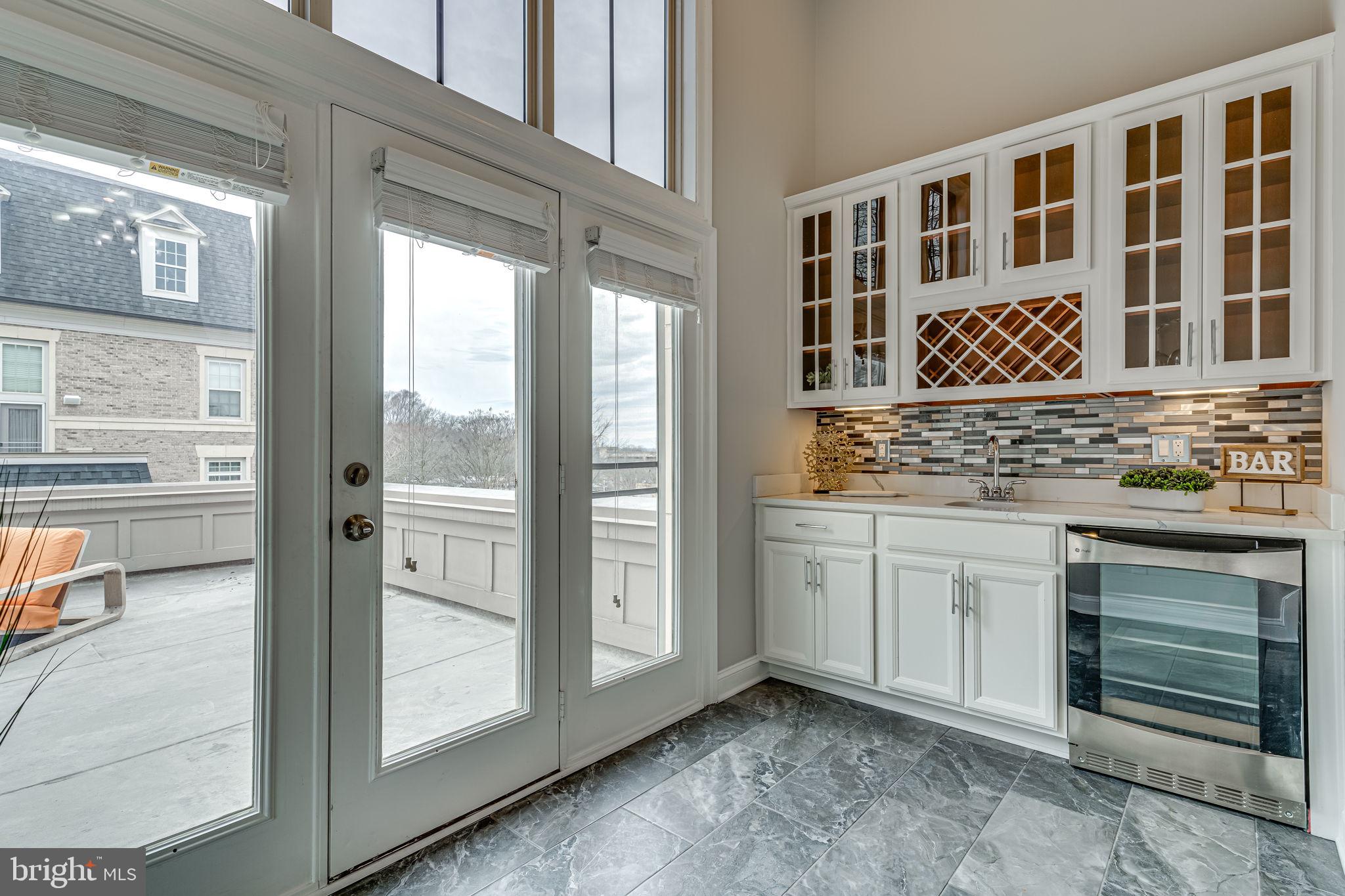 POTOMAC OVERLOOK AT NATIONAL HARBOR - Residential