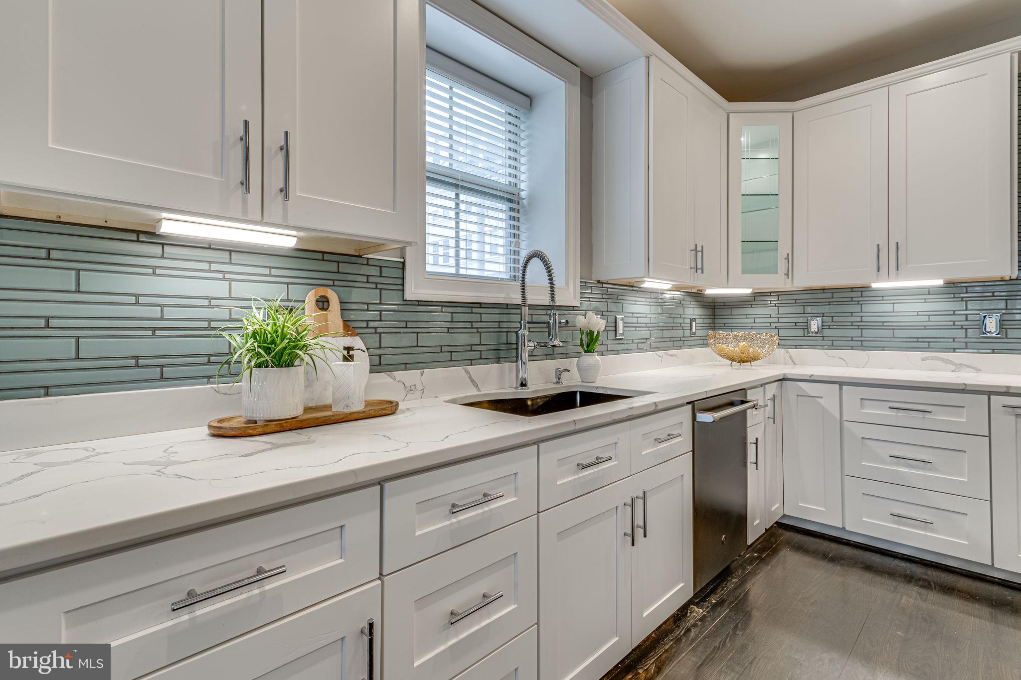 POTOMAC OVERLOOK AT NATIONAL HARBOR - Residential