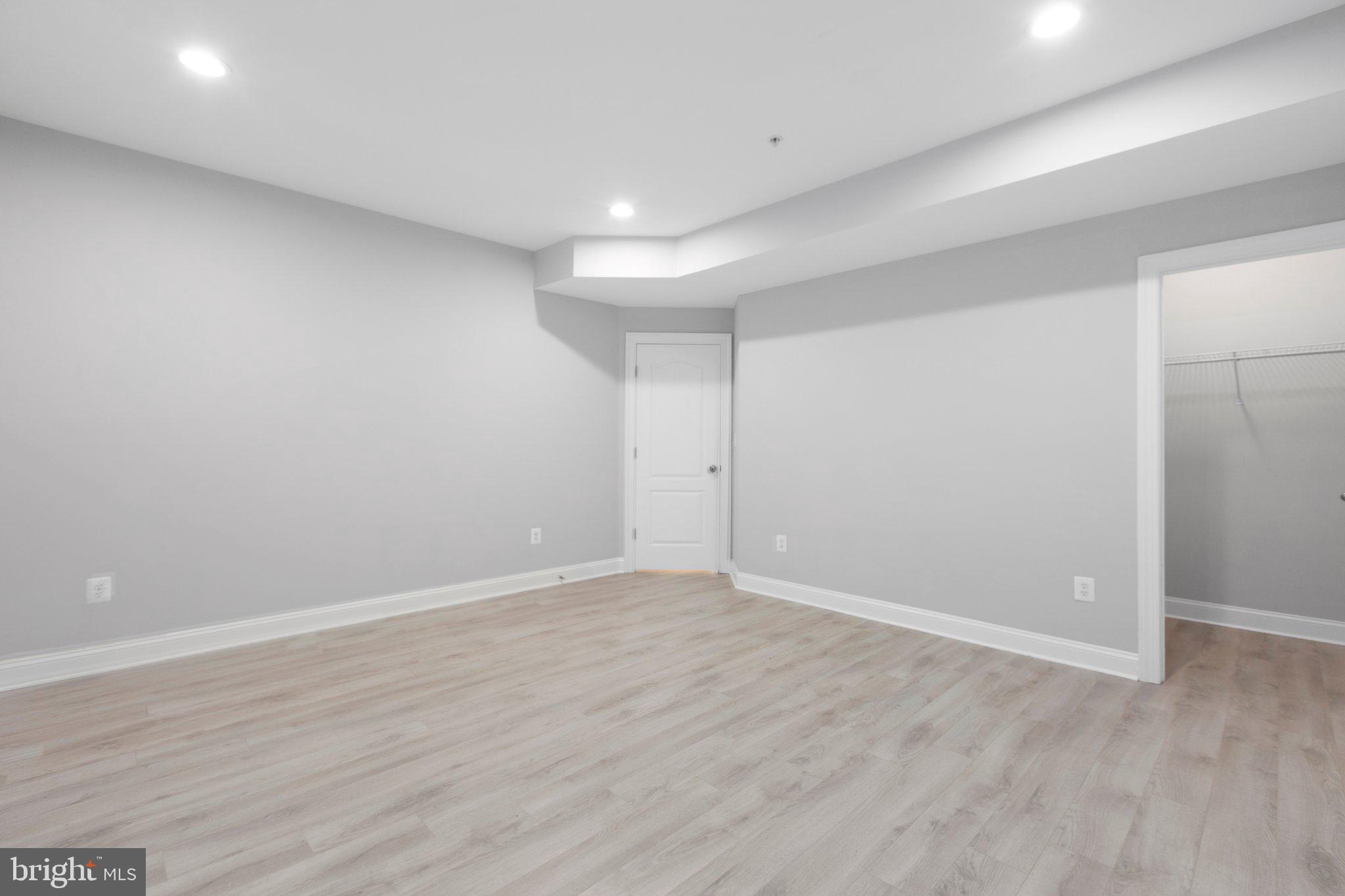 POTOMAC OVERLOOK AT NATIONAL HARBOR - Residential